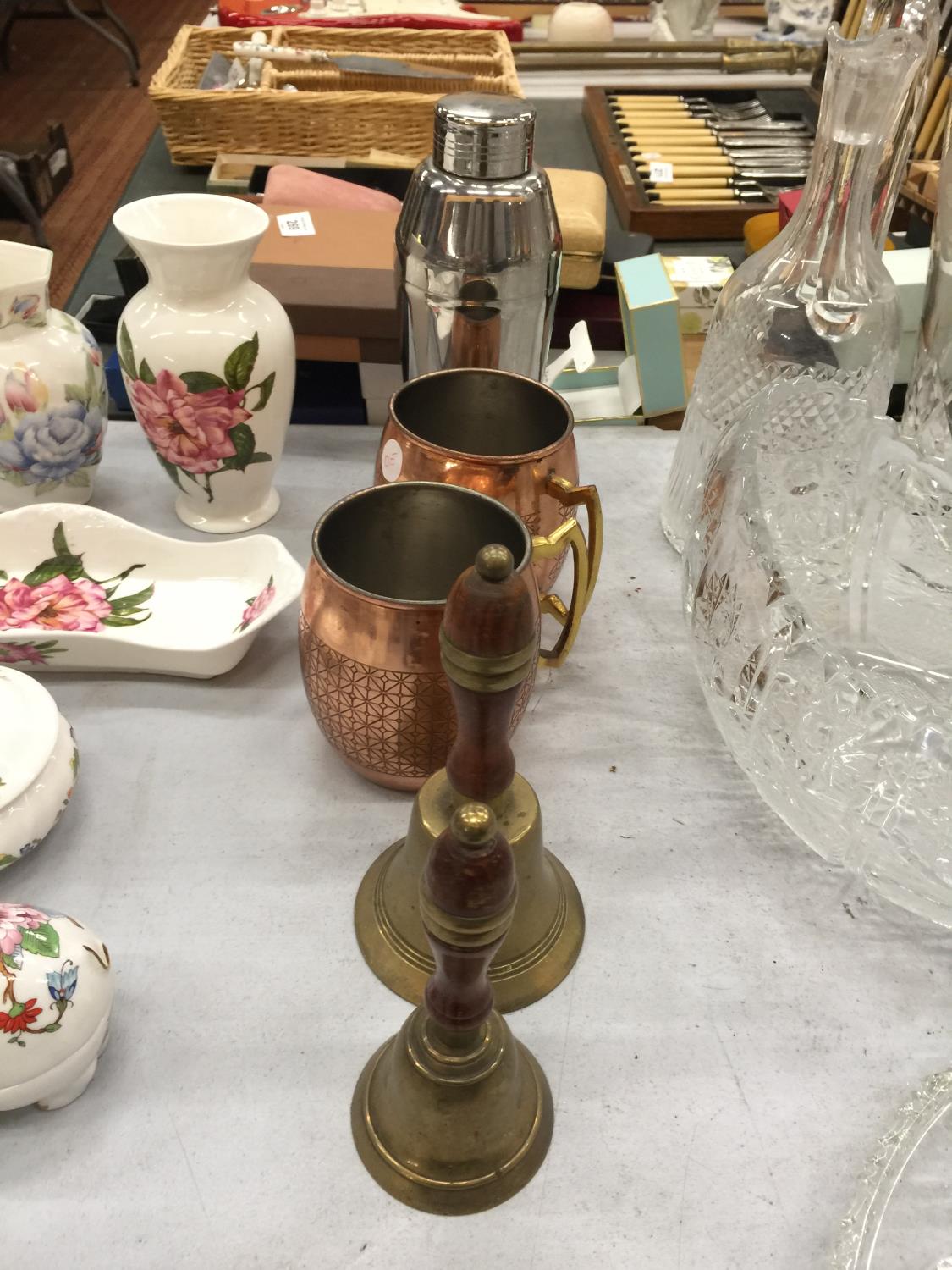 TWO BRASS BELL, TWO COPPER MUGS AND A VINTAGE STYLE COCKTAIL SHAKER - Image 2 of 6