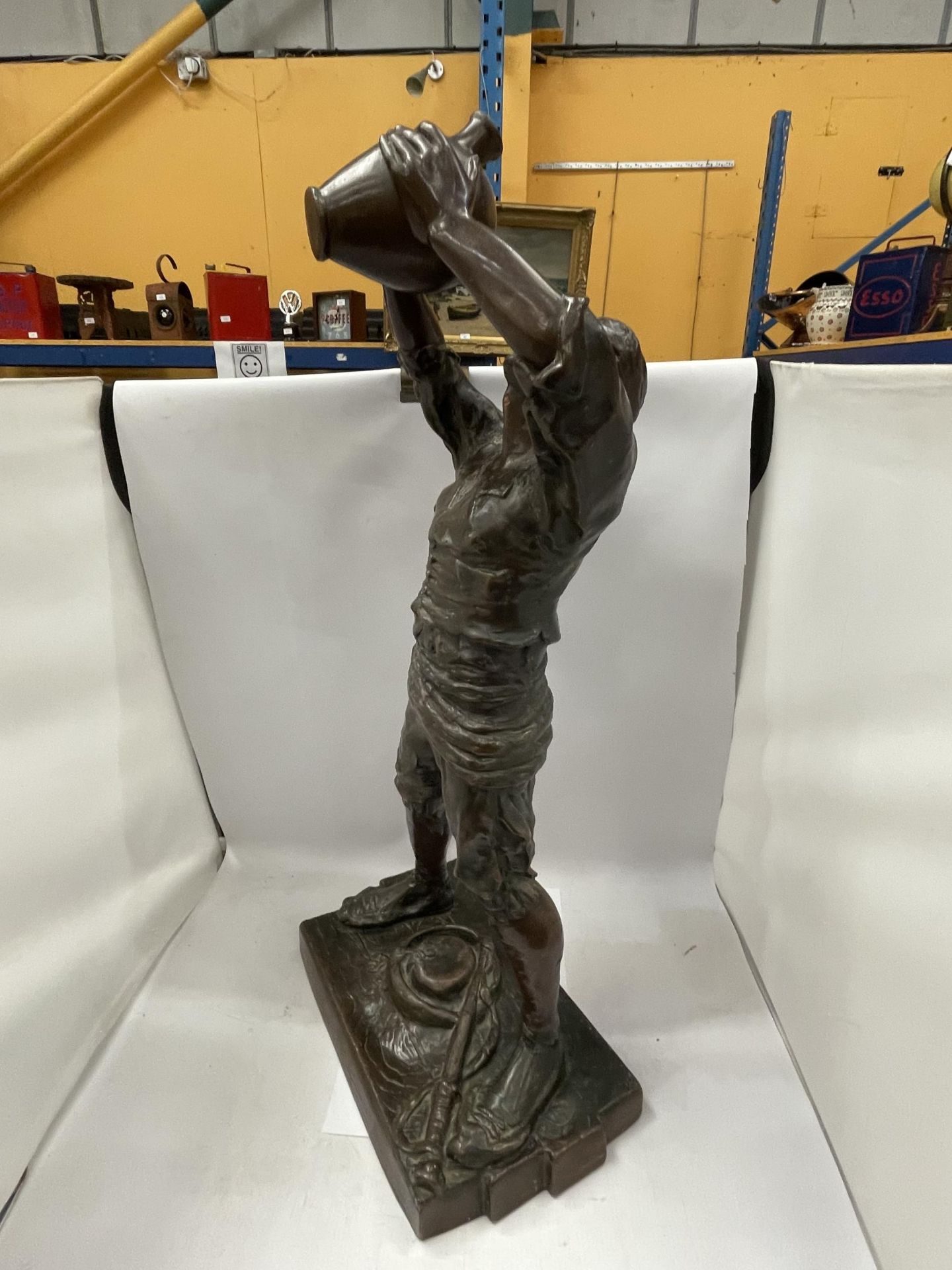 A LARGE BRONZE MODEL OF A MAN DRINKING FROM A VESSEL, HEIGHT 74CM - Image 2 of 3