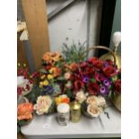 A LARGE COLLECTION OF DRIED FLOWER ARRANGEMENTS IN POTS AND BASKETS PLUS CANDLES