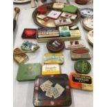 A LARGE COLLECTION OF VINTAGE TINS PLUS A SILVER PLATED TRAY