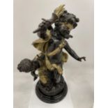 AN ANTIQUE FRENCH BRONZE MODEL OF TWO CHERUBS, SIGNED, HEIGHT 43CM