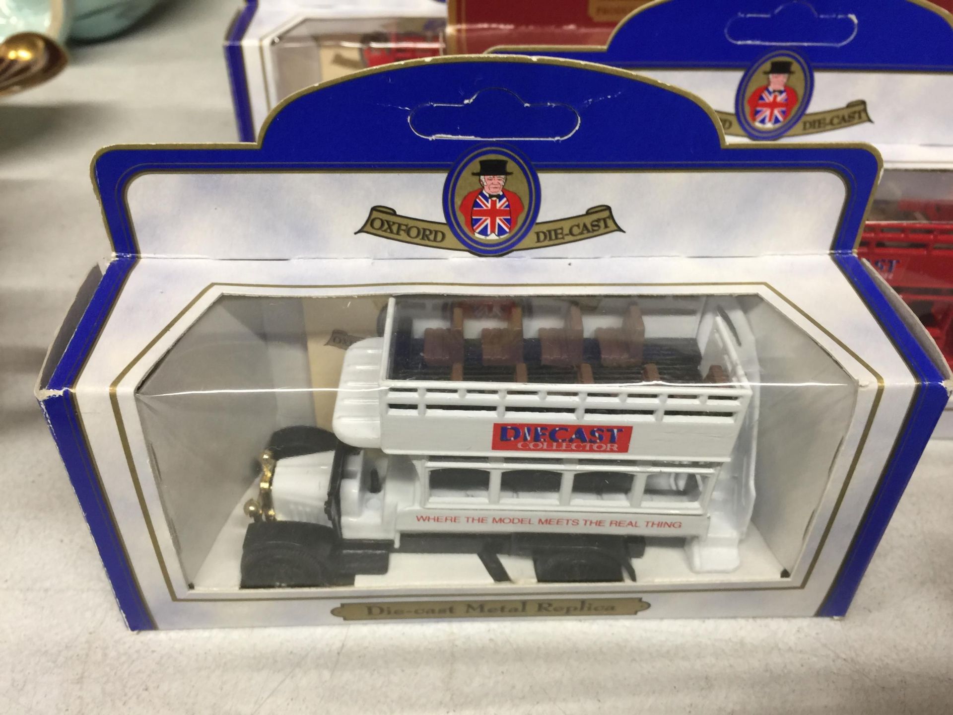 TEN BOXED MODEL OXFORD AND LLEDO DIECAST VEHICLES - Image 2 of 5