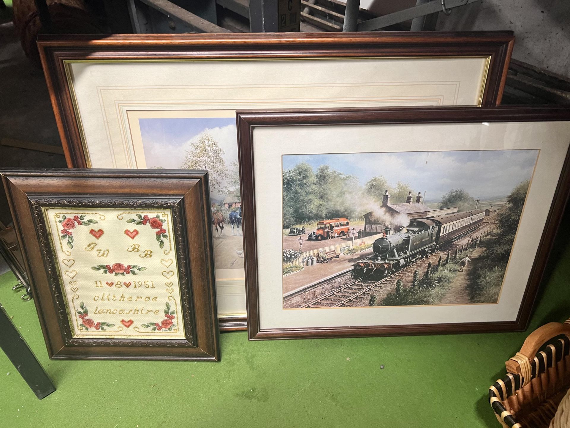 TWO FRAMED PRINTS TO INCLUDE A GREAT WESTERN STEAM ENGINE, 'TILLINGTON FARM' PLUS A TAPESTRY '