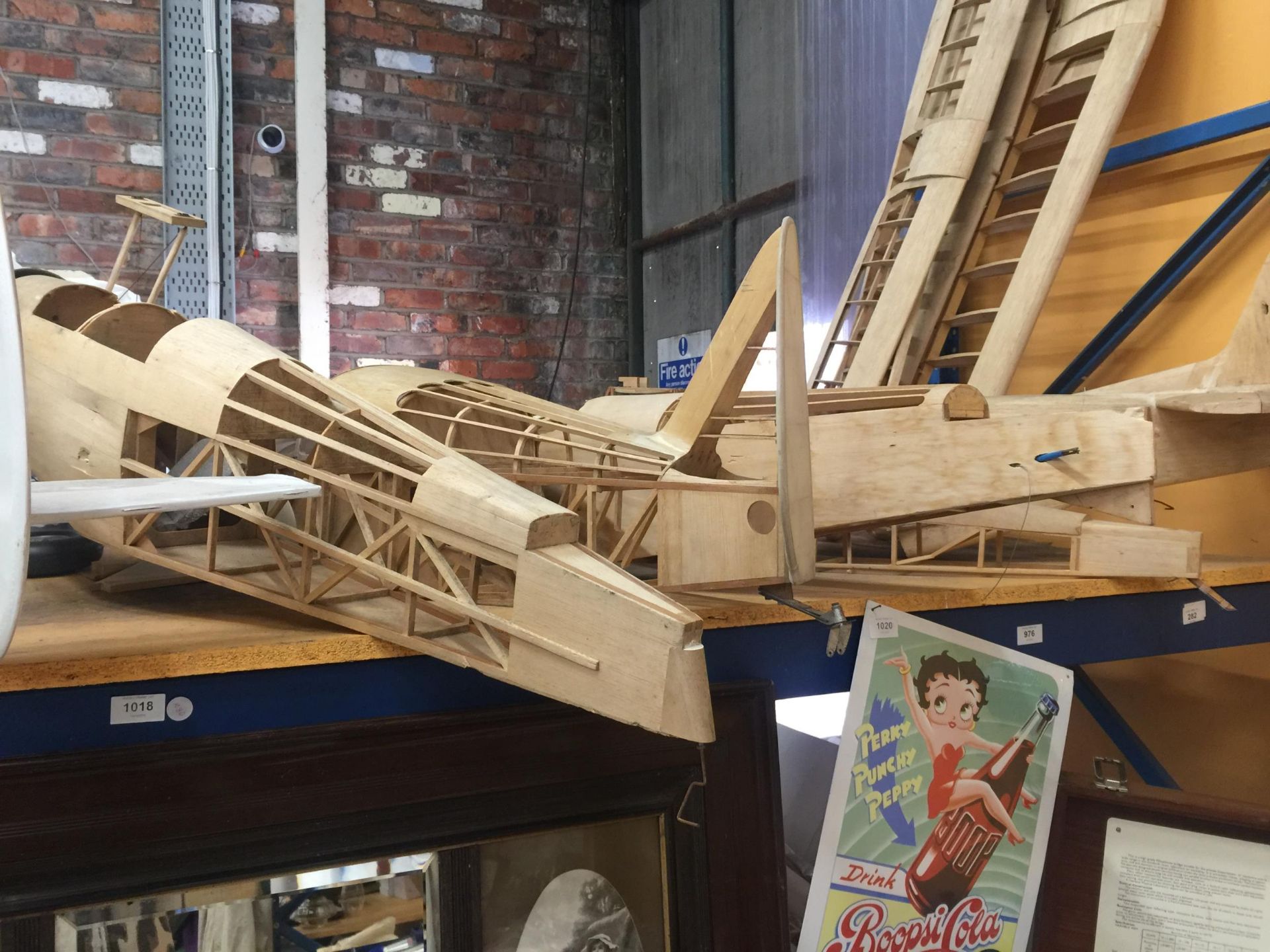 A COLLECTION OF VARIOUS LARGE WOODEN MODEL PLANES - Image 11 of 11