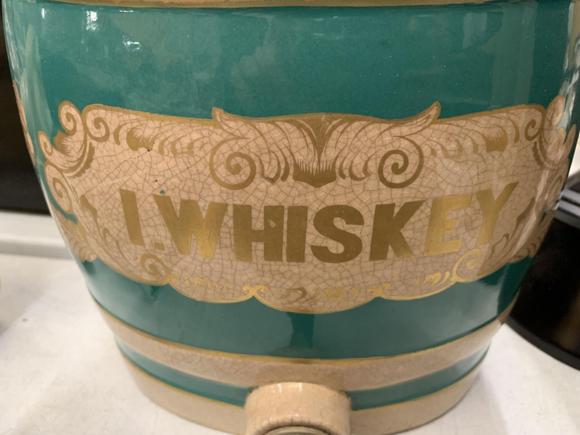 A VINTAGE CERAMIC WHISKEY BARREL DECANTER - Image 2 of 4