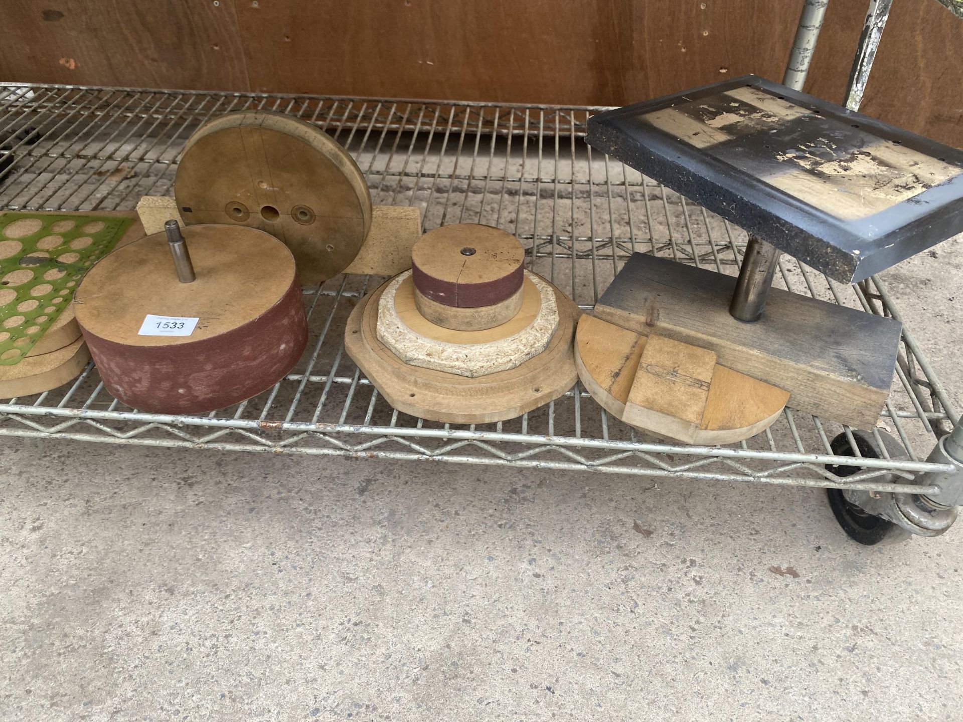 AN ASSORTMENT OF TURNING WOOD - Image 2 of 5
