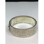 A HALLMARKED CHESTER SILVER BANGLE