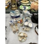 A QUANTITY OF CERAMIC ITEMS TO INCLUDE A SMALL DUCK EGG HOLDER, CRESTED WARE, PIG AND DUCK