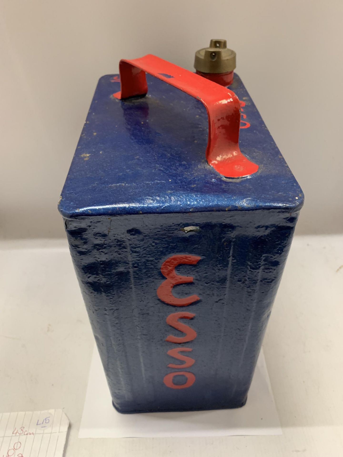 A VINTAGE ESSO PETROL CAN WITH BRASS TOP - Image 2 of 3
