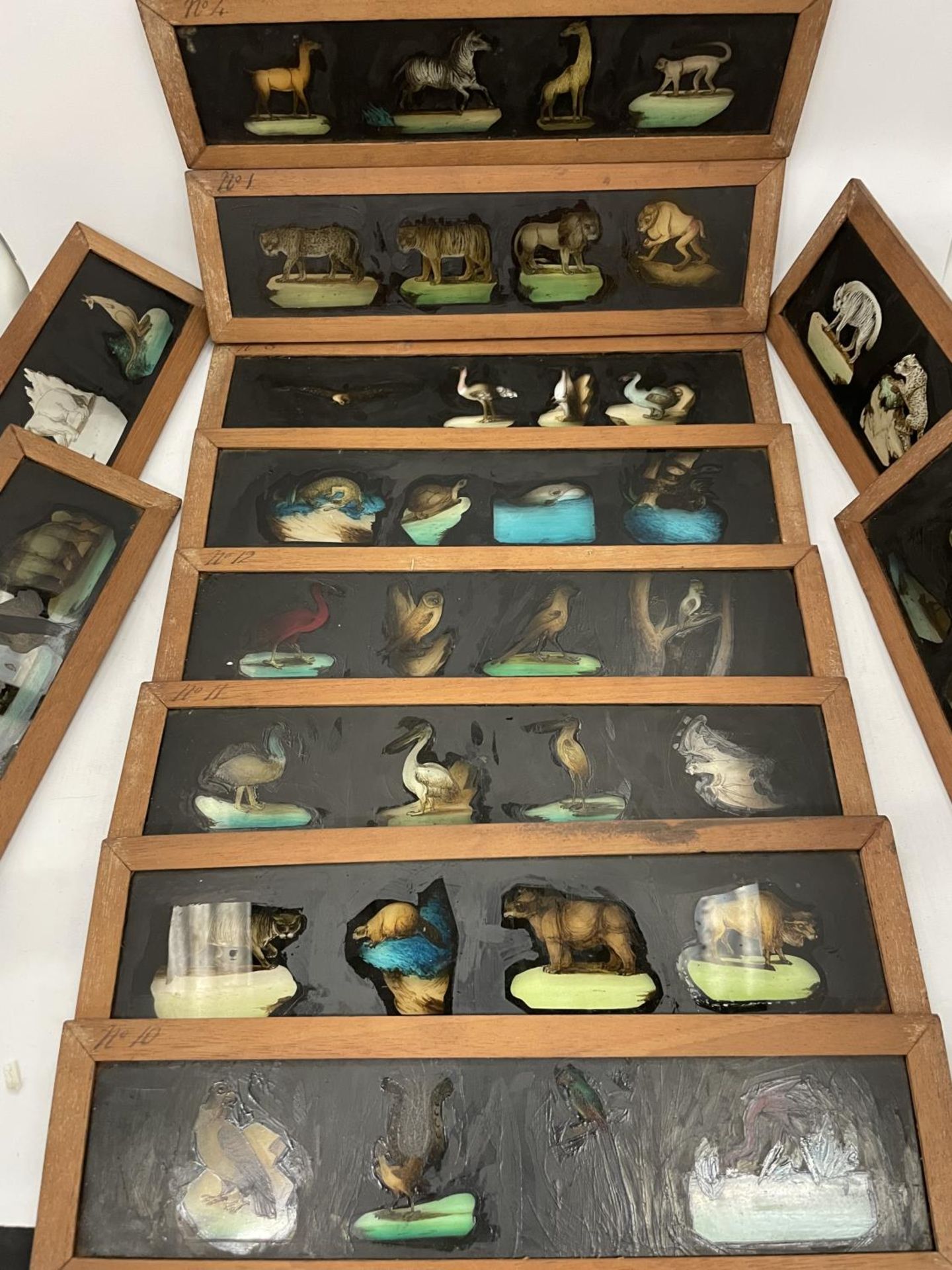 A SET OF VINTAGE GLASS LANTERN SLIDES IN A BOX - Image 3 of 3