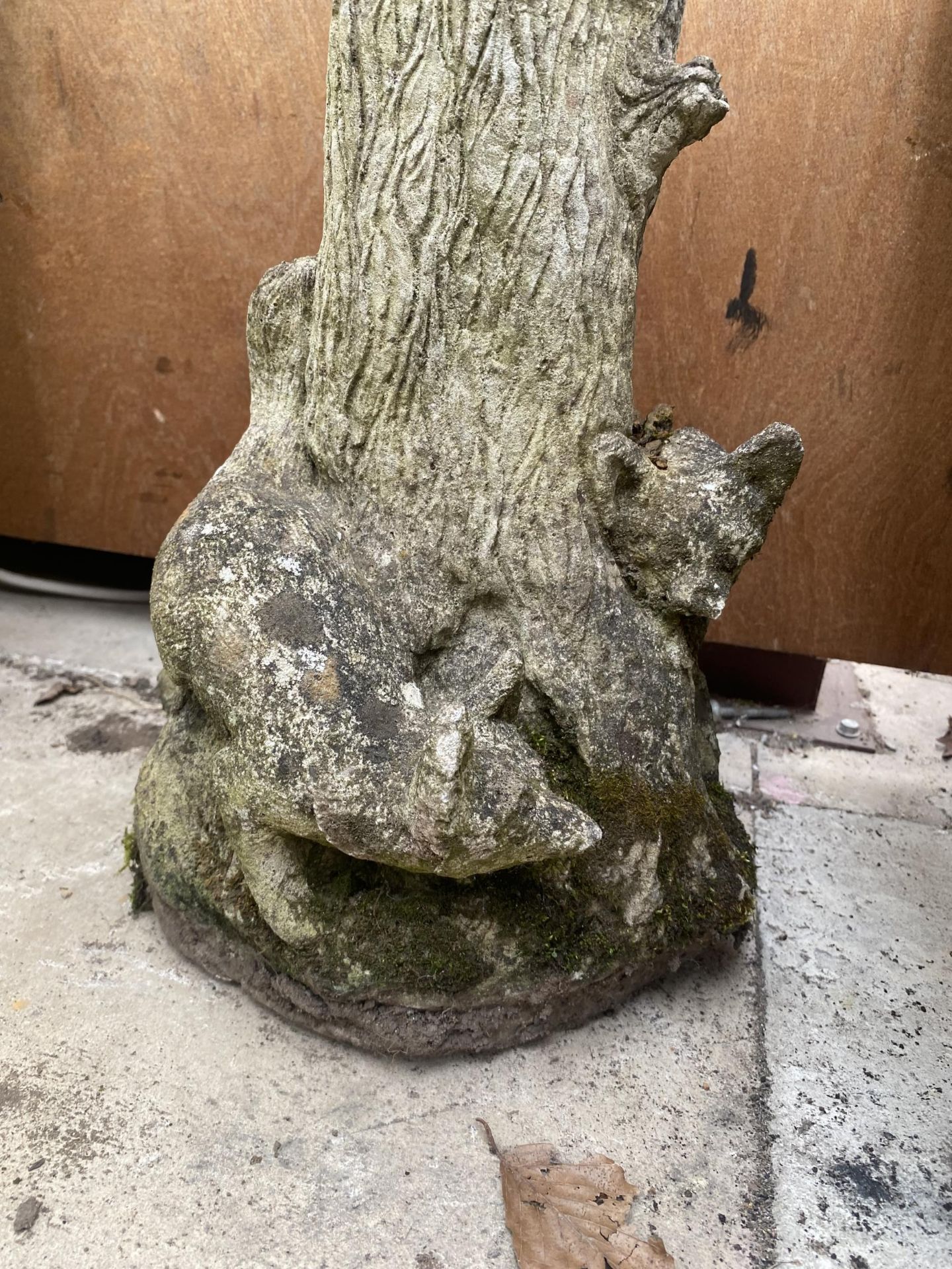 A RECONSTITUTED STONE PEDESTAL BASE WITH FOX DECORATION - Image 2 of 2