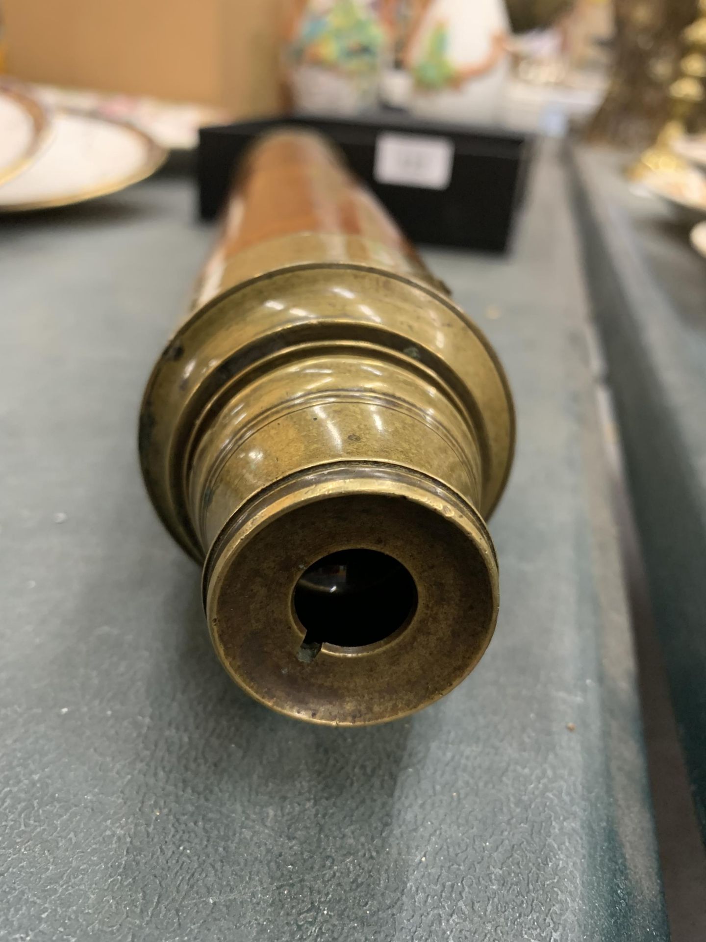 A VINTAGE ASHFORD, DARTMOUTH TWO DRAWER TELESCOPE - Image 5 of 5