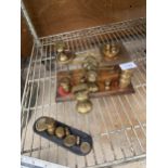 A VINTAGE SET OF POST OFFICE SCALES AND VARIOUS BRASS WEIGHTS