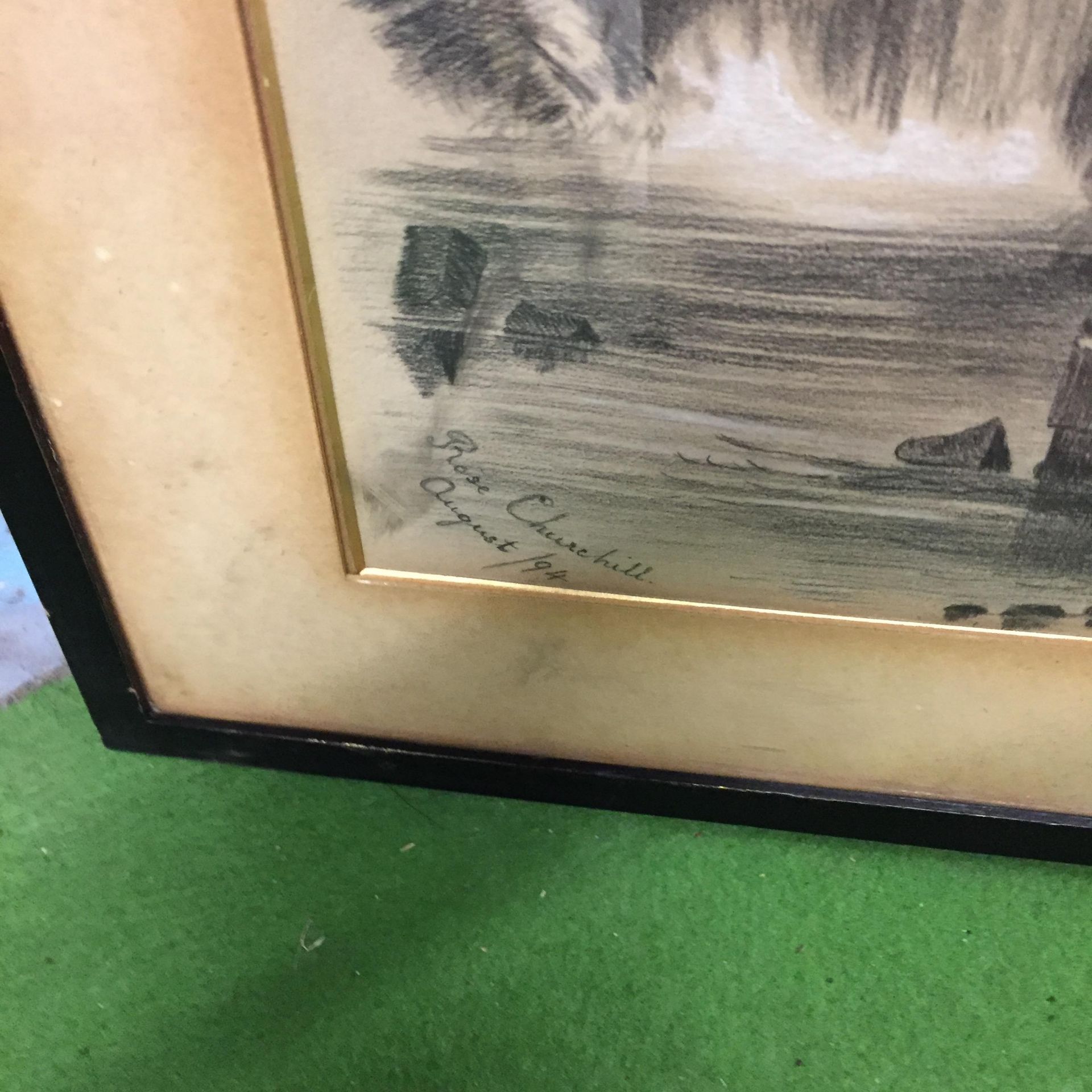 A GROUP OF VINTAGE FRAMED PRINTS TO INCLUDE A MAP OF THE MEDITERRANEAN SEA, RACCOON, PENCIL SIGNED - Image 9 of 9