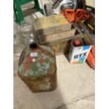 AN ASSORTMENT OF ITEMS TO INCLUDE A BRASS LOG BOX, A VINTAGE OIL DRUM AND A BRASS MAGAZINE RACK