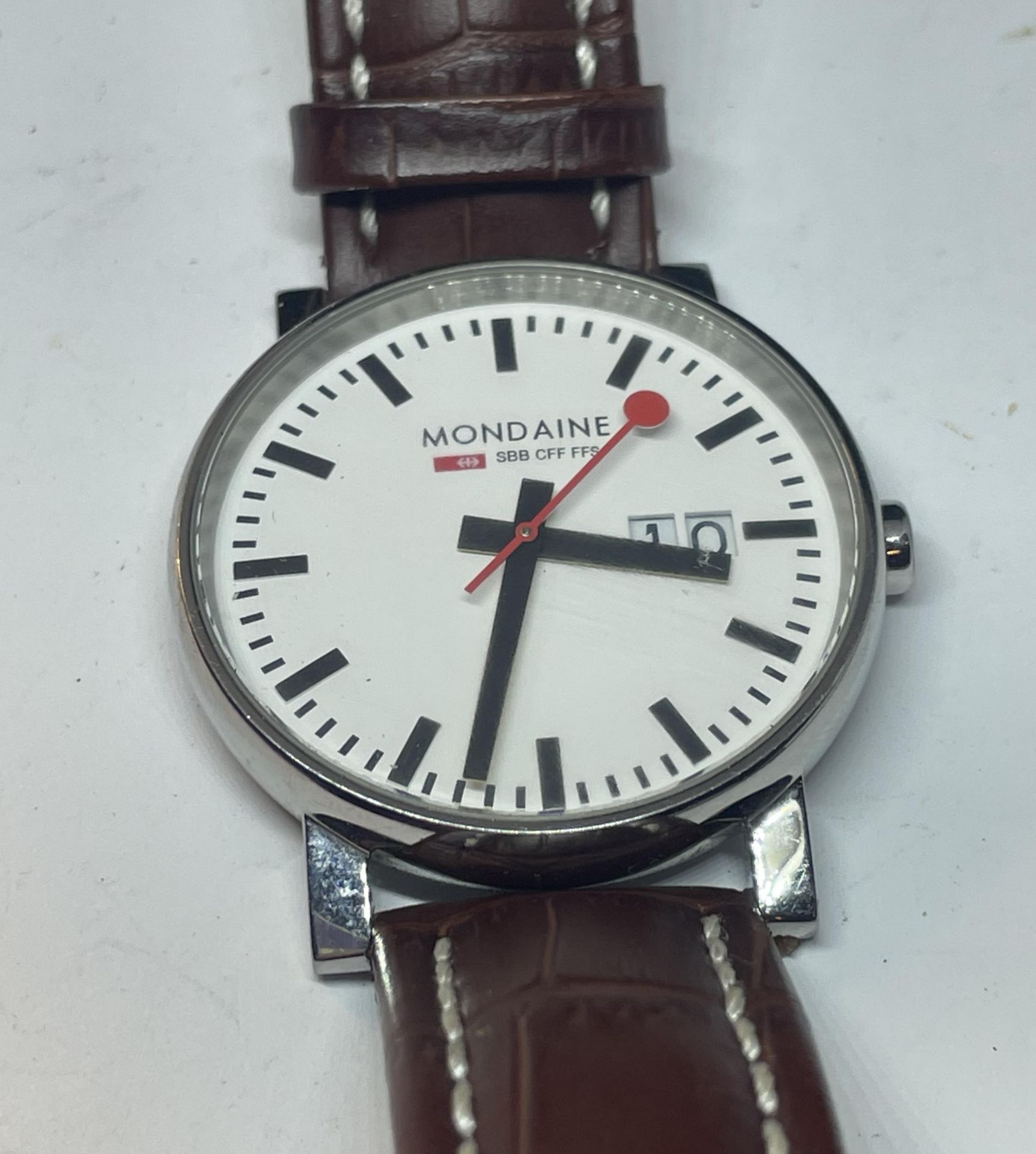 A MONDAINE SB8 CFF FFS SWISS RAILWAYS WRIST WATCH SEEN WORKING BUT NO WARRANTIES