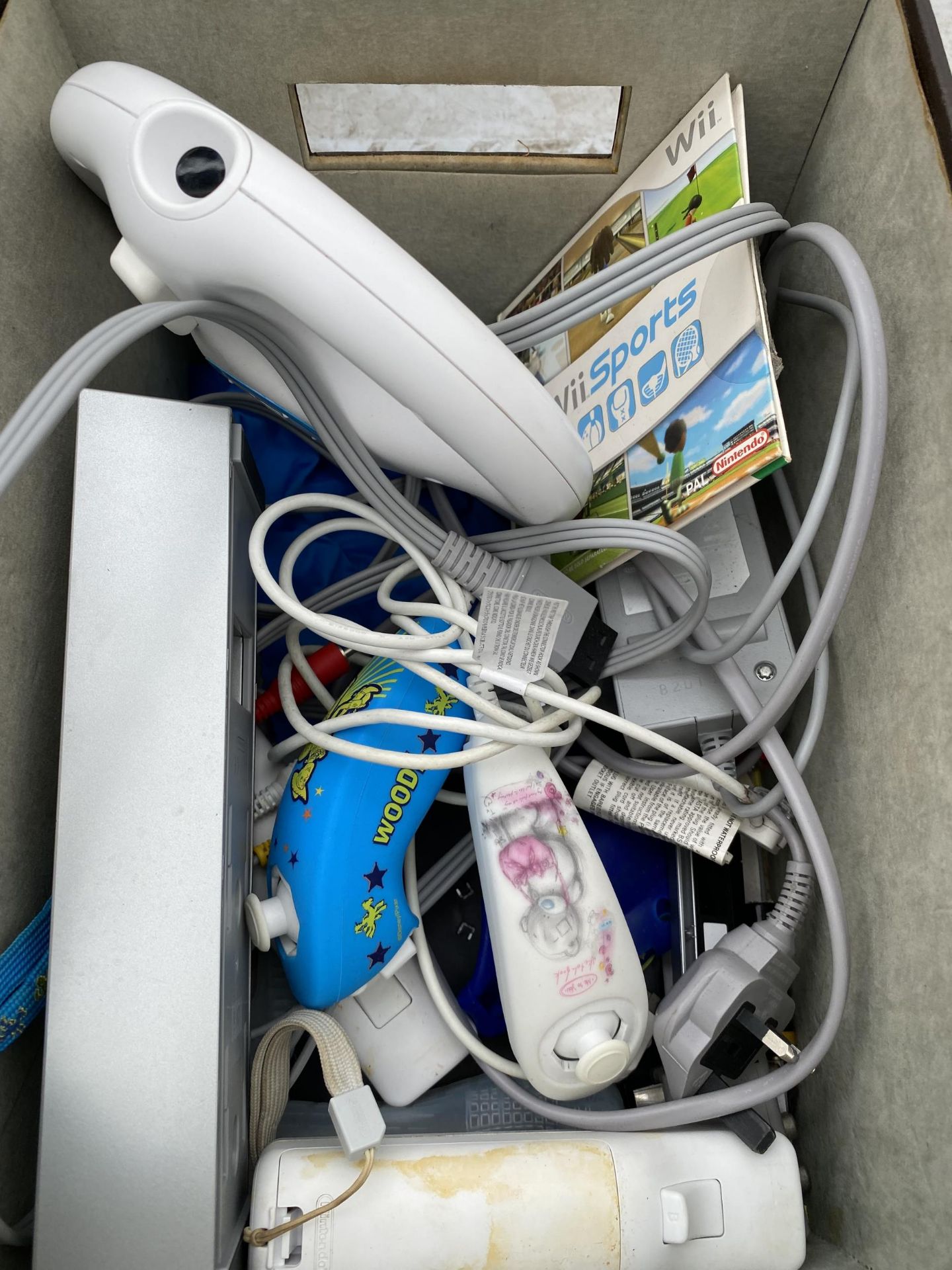 A NINTENDO WII WITH CONTROLLERS AND GAMES - Image 2 of 2