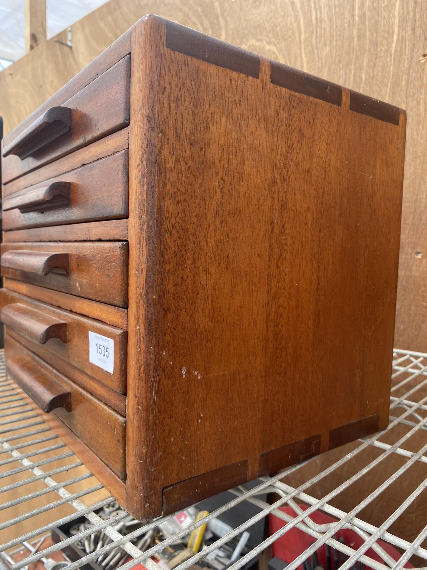 A VINTAGE FIVE DRAWER MINIATURE ENGINEERS CHEST - Image 2 of 2