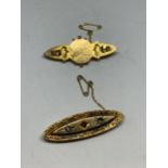 TWO 9 CARAT GOLD BROOCHES ONE MARKED MIZPAH AND THE OTHER WITH STONES (ONE MISSING) GROSS WEIGHT 5.