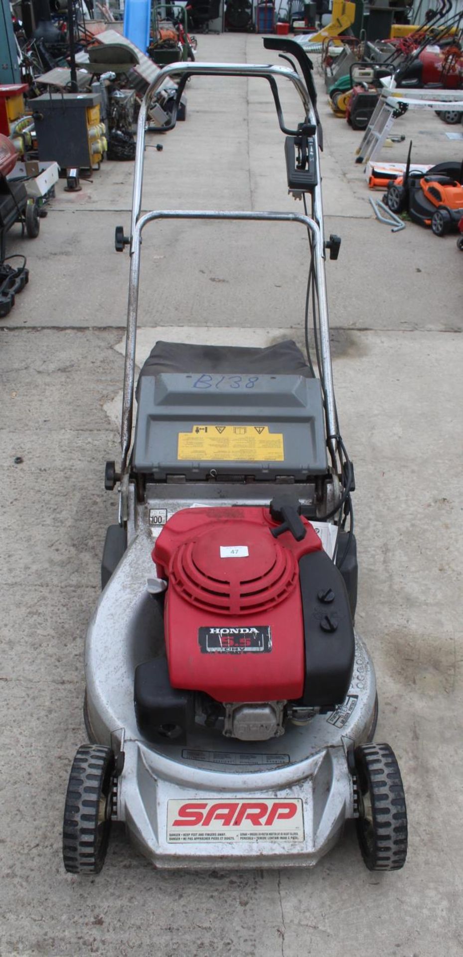 HONDA 5.5 ENGINE LAWNMOWER + VAT