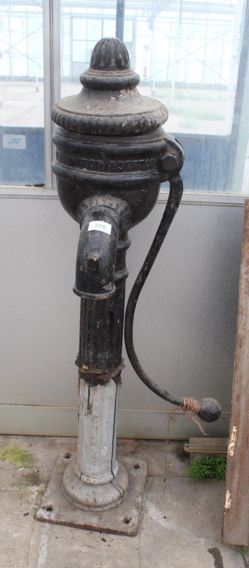 VINTAGE WATER PUMP + VAT