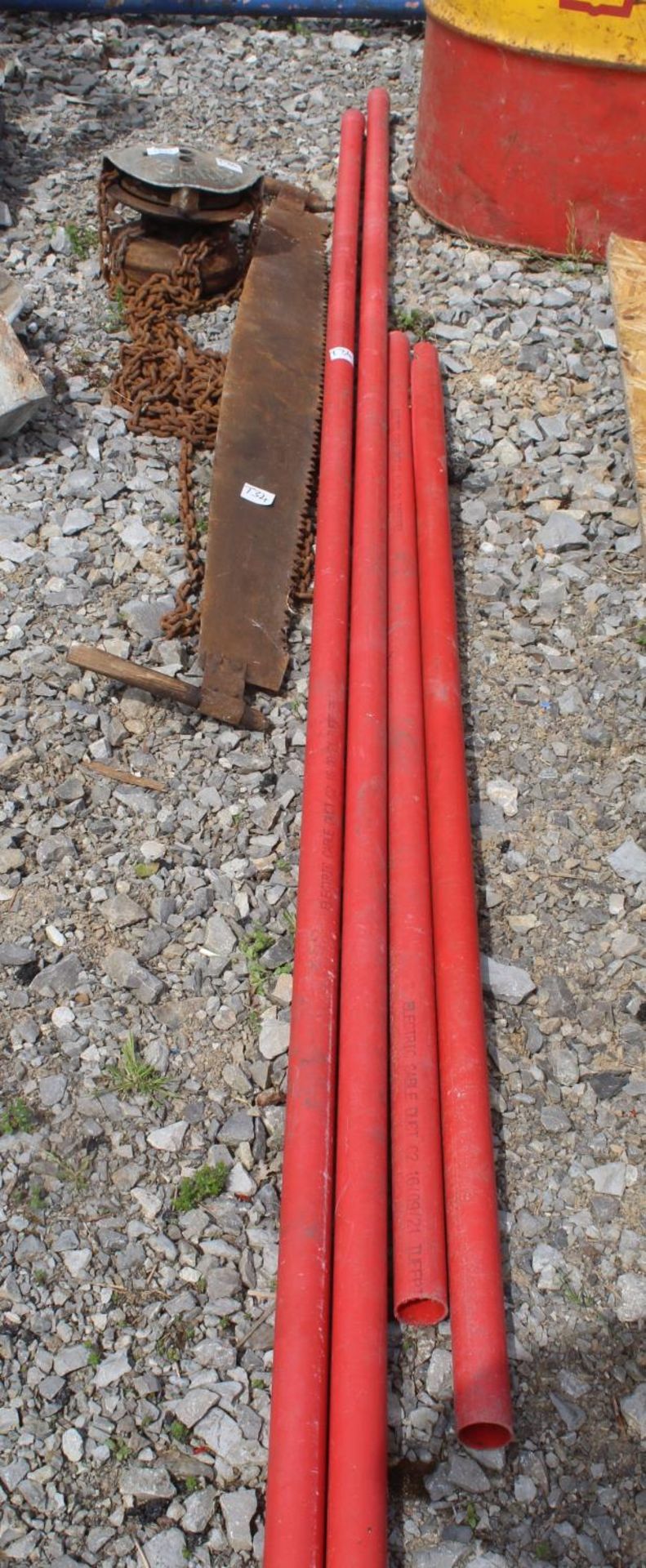 "X" CUT SAW, BLOCK & TACKLE&4 RED PIPES + VAT