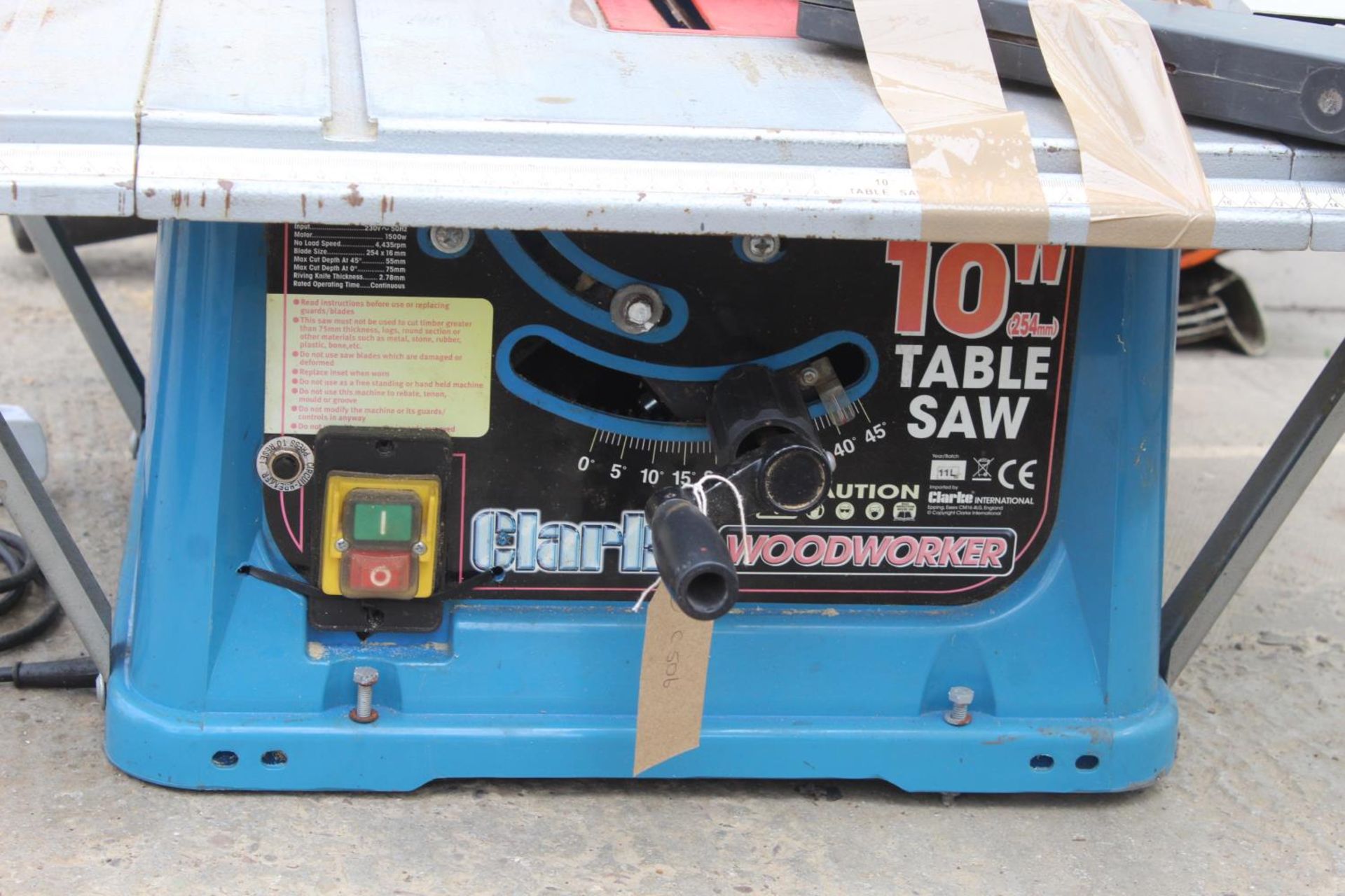 TABLE SAW - NO VAT - Image 3 of 3