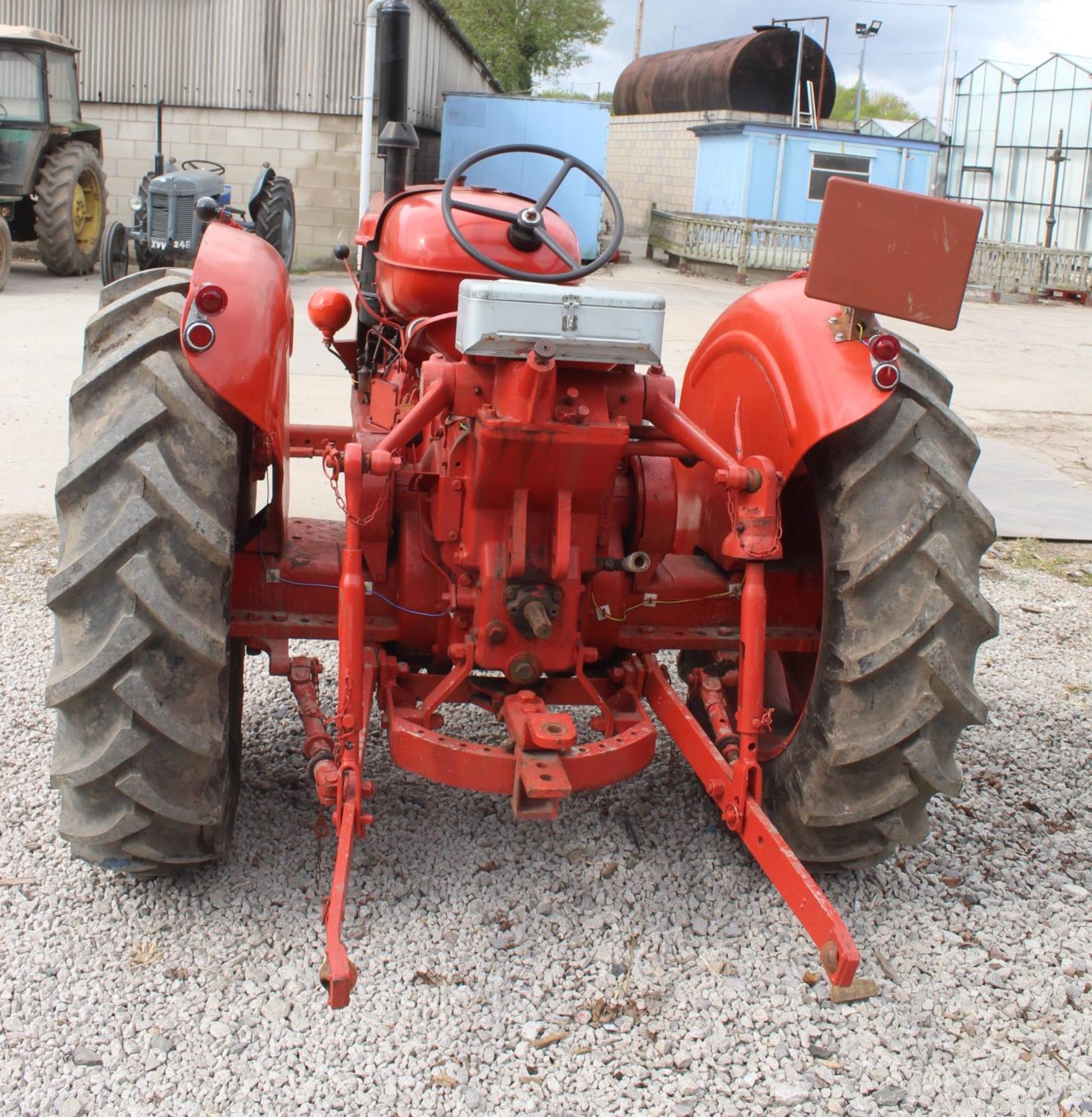 A NUFFIELD UNIVERSAL THREE TRACTOR IN GOOD ORDER RECENT REBUILD, 4 NEW TYRES, RE-CON STARTER, - Image 4 of 9