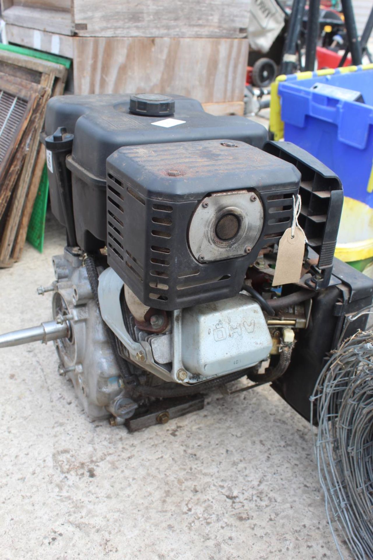 VANGUARD 13 hp PETROL ENGINE NO VAT