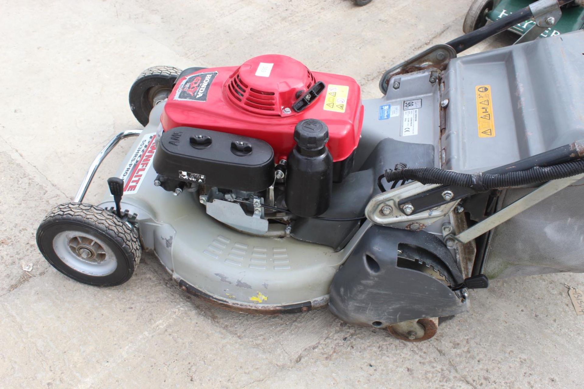 LAWNFLITE PRO HRS 553 21" ROLLER MOWER - PLUS VAT - Image 3 of 3