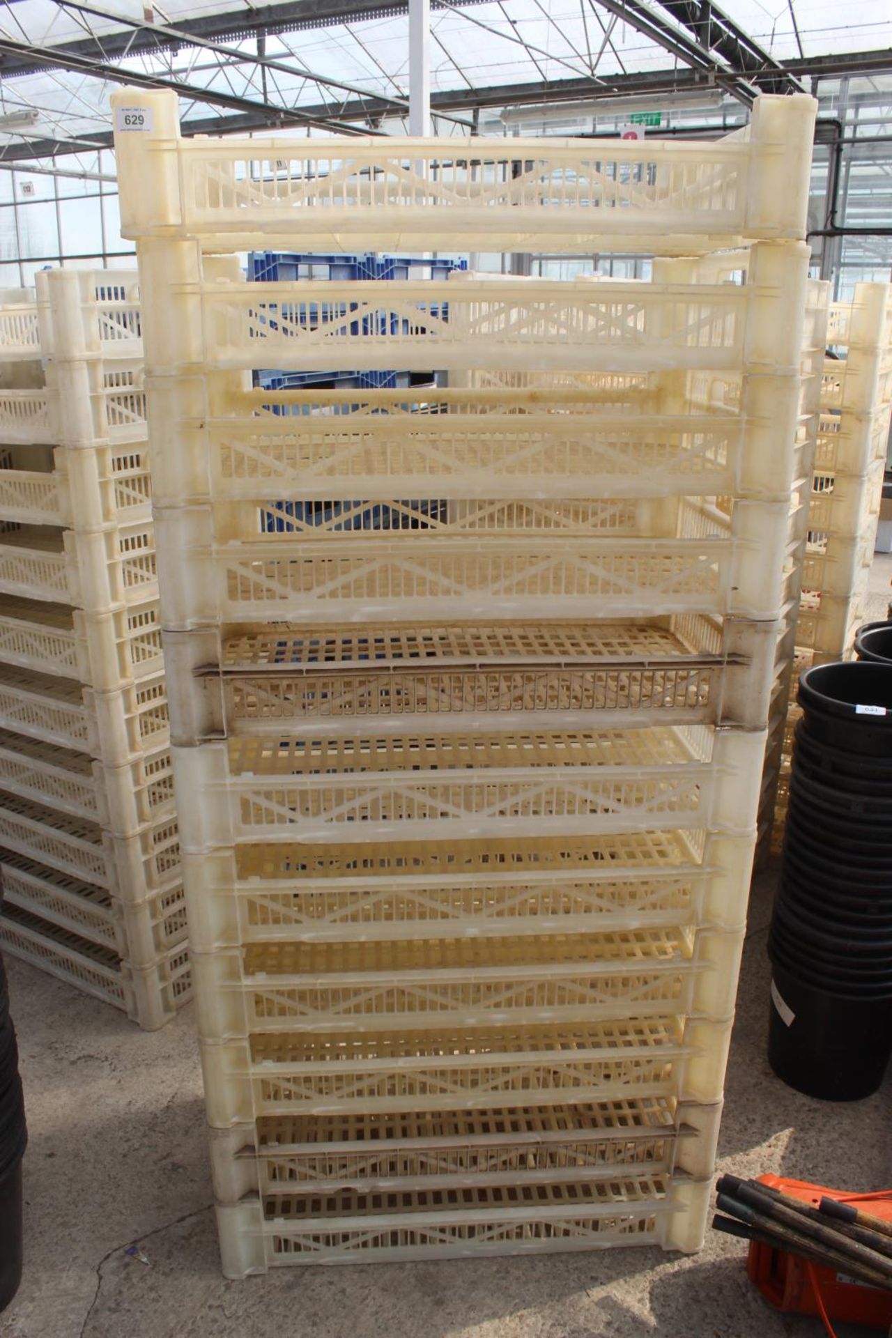 ELEVEN CHITTING TRAYS - NO VAT