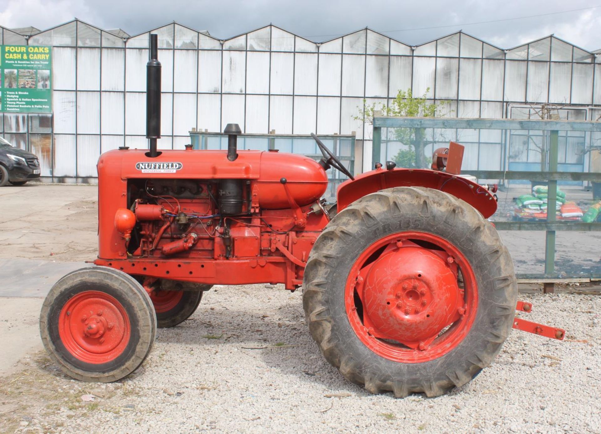 A NUFFIELD UNIVERSAL THREE TRACTOR IN GOOD ORDER RECENT REBUILD, 4 NEW TYRES, RE-CON STARTER, - Image 3 of 9