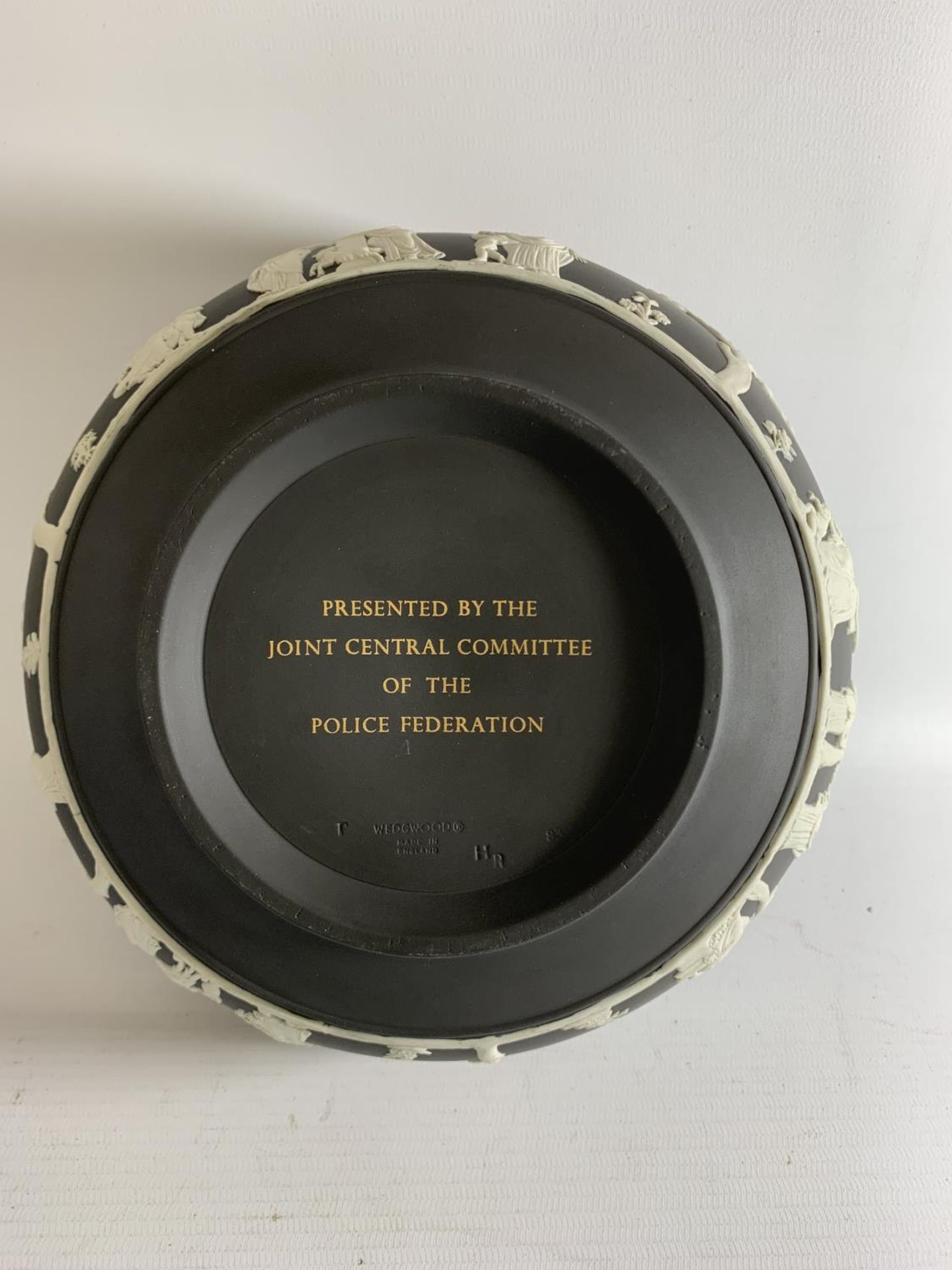 * A BOXED PRESENTATION BLACK JASPERWARE BOWL, THE BOWL PRESENTED BY THE JOINT CENTRAL COMMITTEE OF - Image 5 of 6