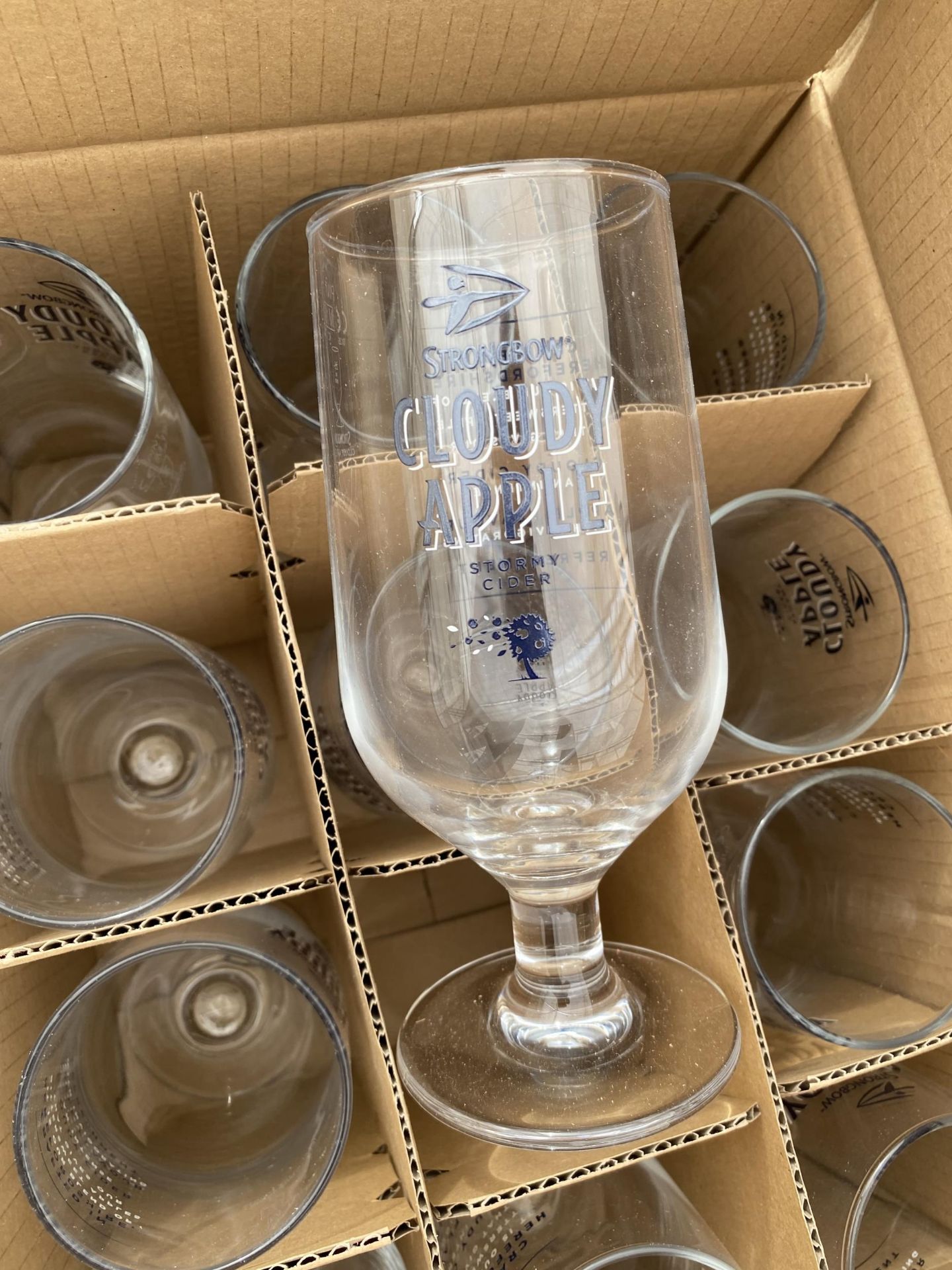 A GROUP OF BOXED PINT GLASSES - Image 5 of 9