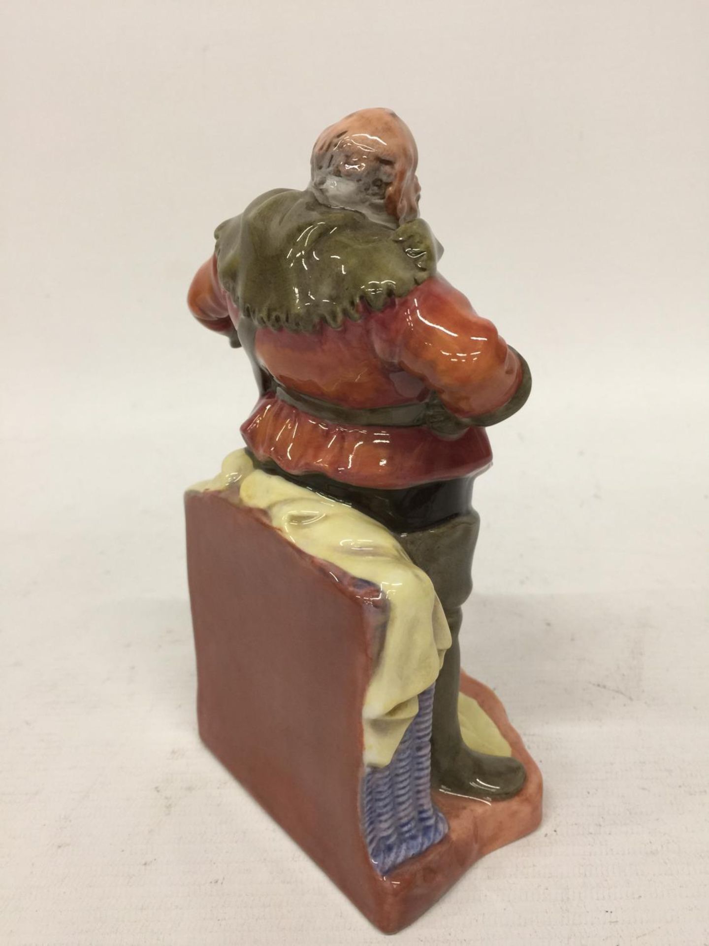 A ROYAL DOULTON 'FALSTAFF' HN2054 CHARACTER FIGURE (SECONDS) - Image 3 of 5