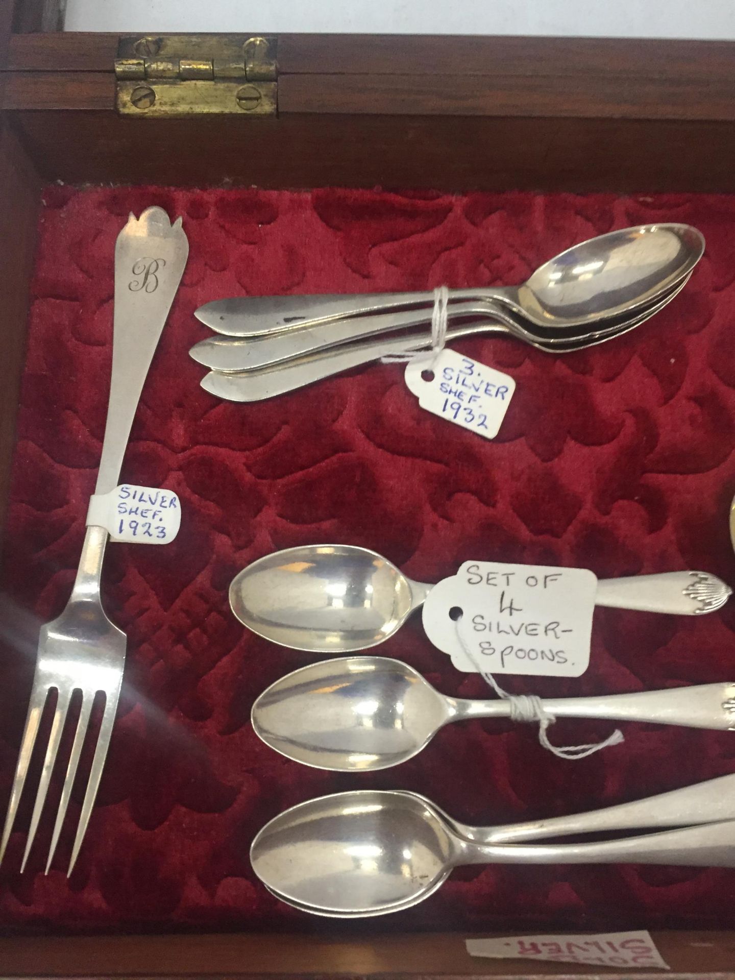 A DISPLAY BOX CONTAINING ASSORTED HALLMARKED SILVER FLATWARE - SET OF FOUR, ENAMEL TOP EXAMPLES, - Image 2 of 3
