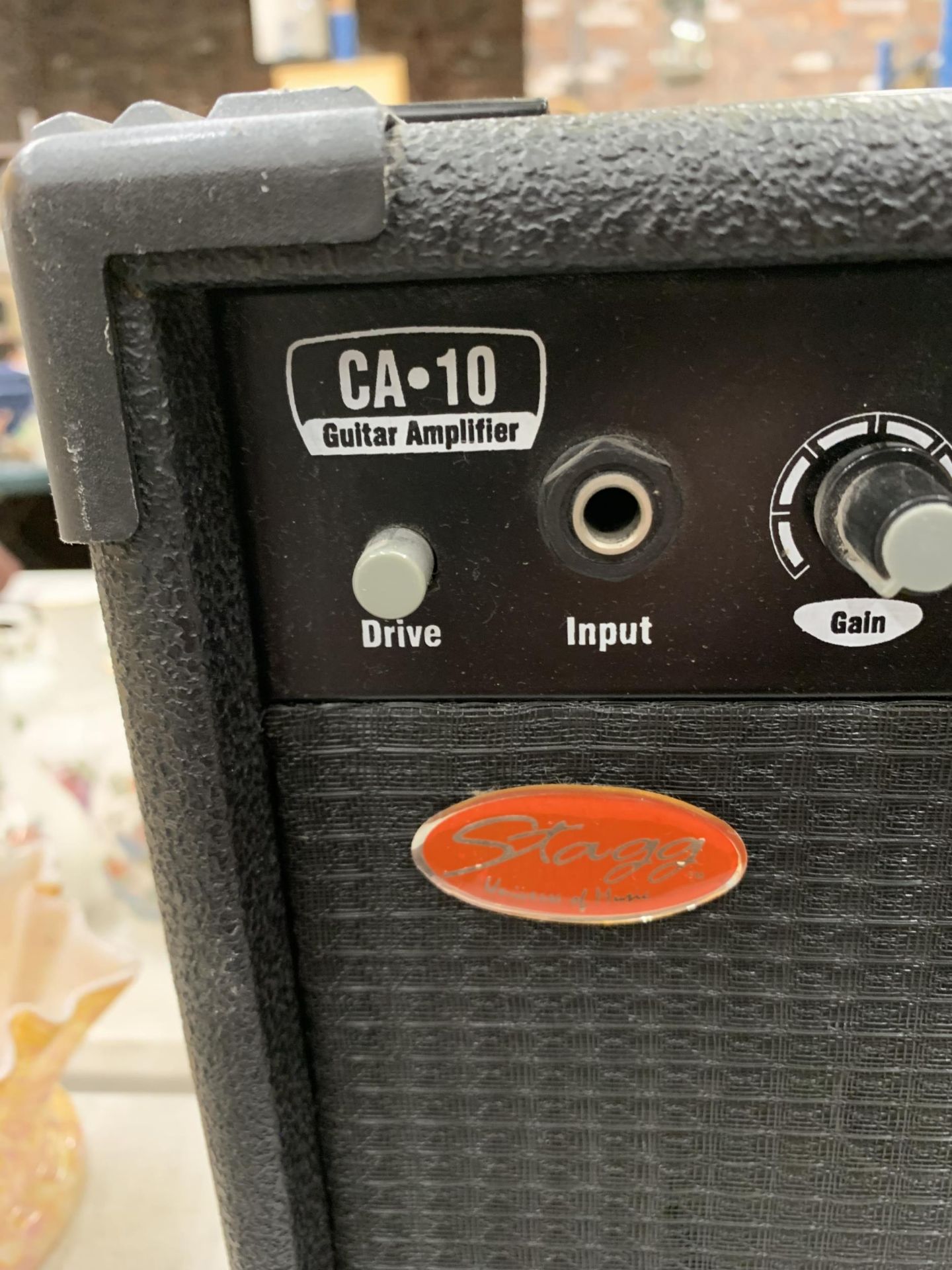 A STAGG GUITAR AMPLIFIER - Image 2 of 3