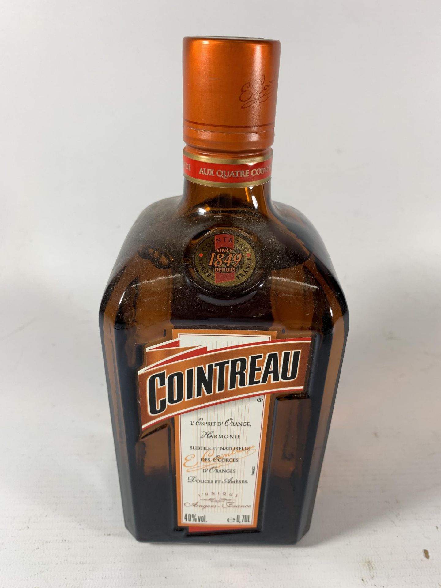 1 X 70CL BOTTLE - COINTREAU L'ESPIRIT D'ORANGE