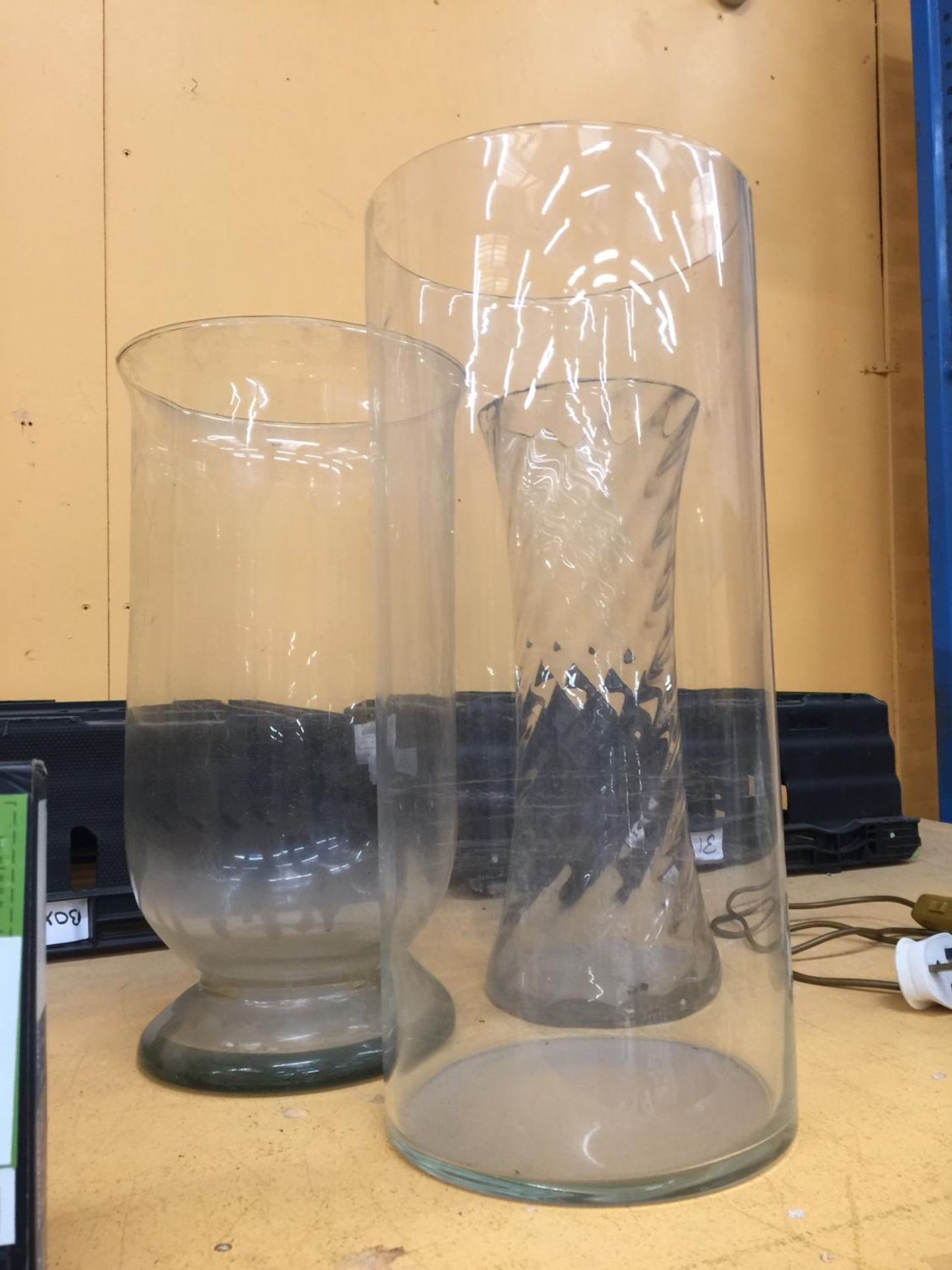 THREE TALL GLASS VASES TO INCLUDE A TWIST DESIGN EXAMPLE - Image 2 of 2