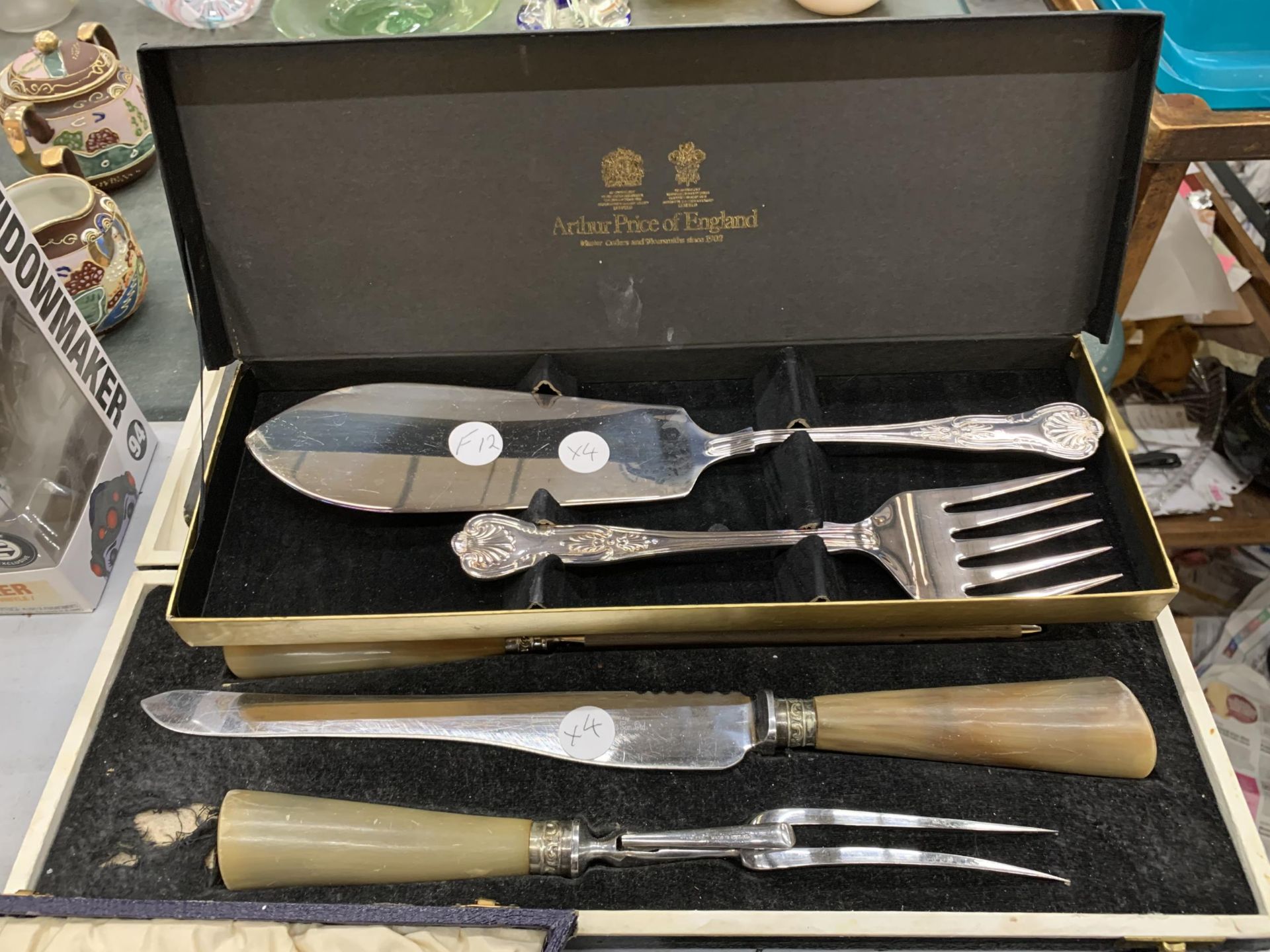 FOUR CASED VINTAGE SILVER PLATED FLATWARE SETS, BERRY SPOONS, ARTHUR PRICE ETC - Image 2 of 4