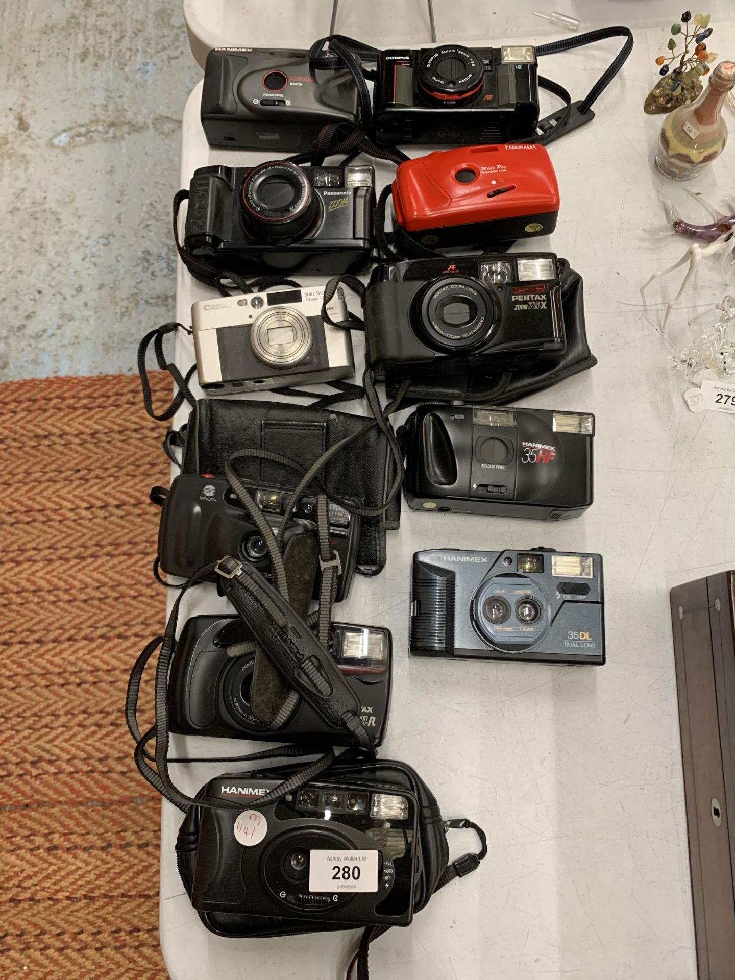 A COLLECTION OF CAMERAS, CANON, HANIMEX ETC