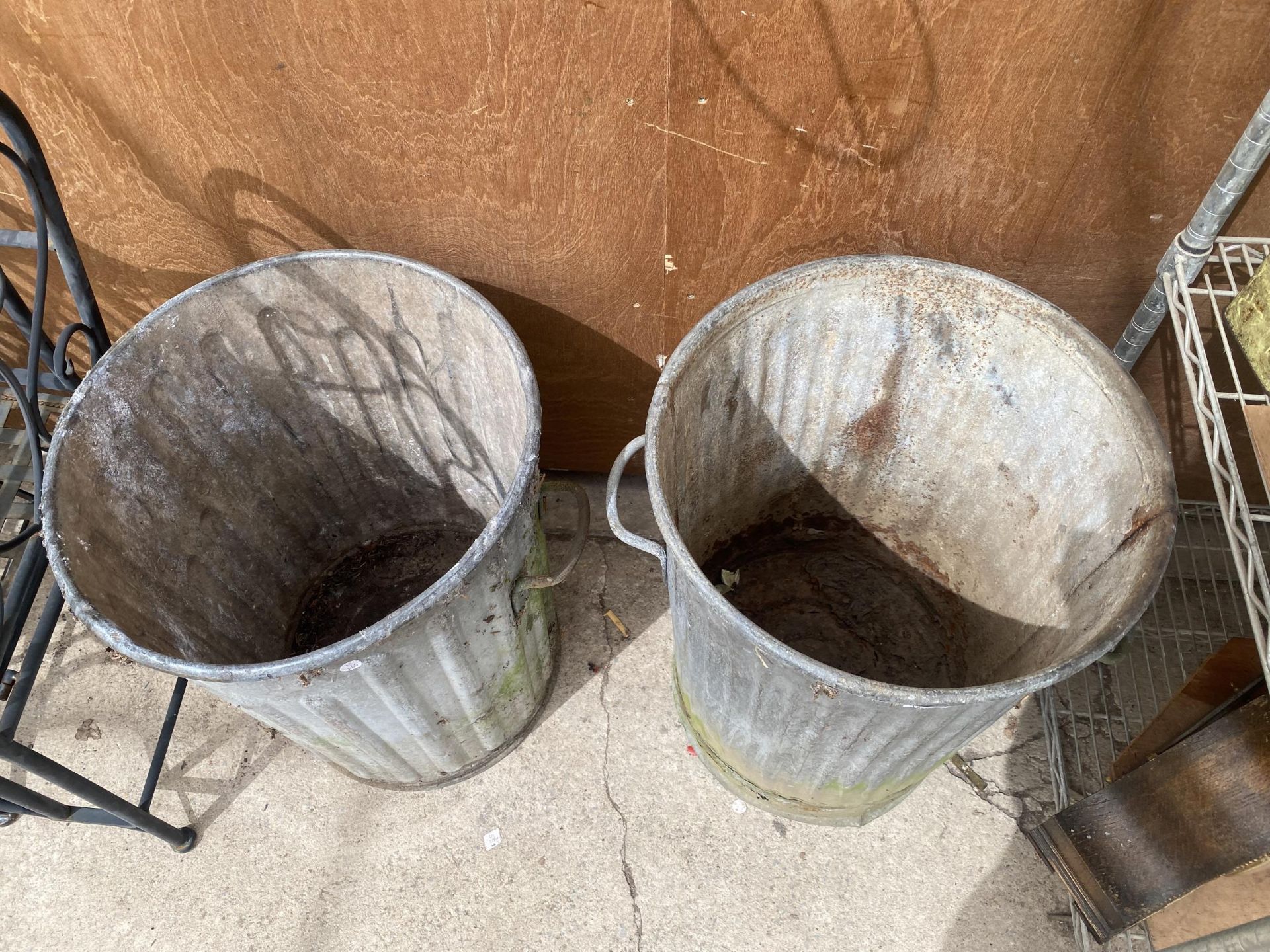 TWO VINTAGE HEAVY GALVANISED DUSTBIN PLANTERS - Image 4 of 4