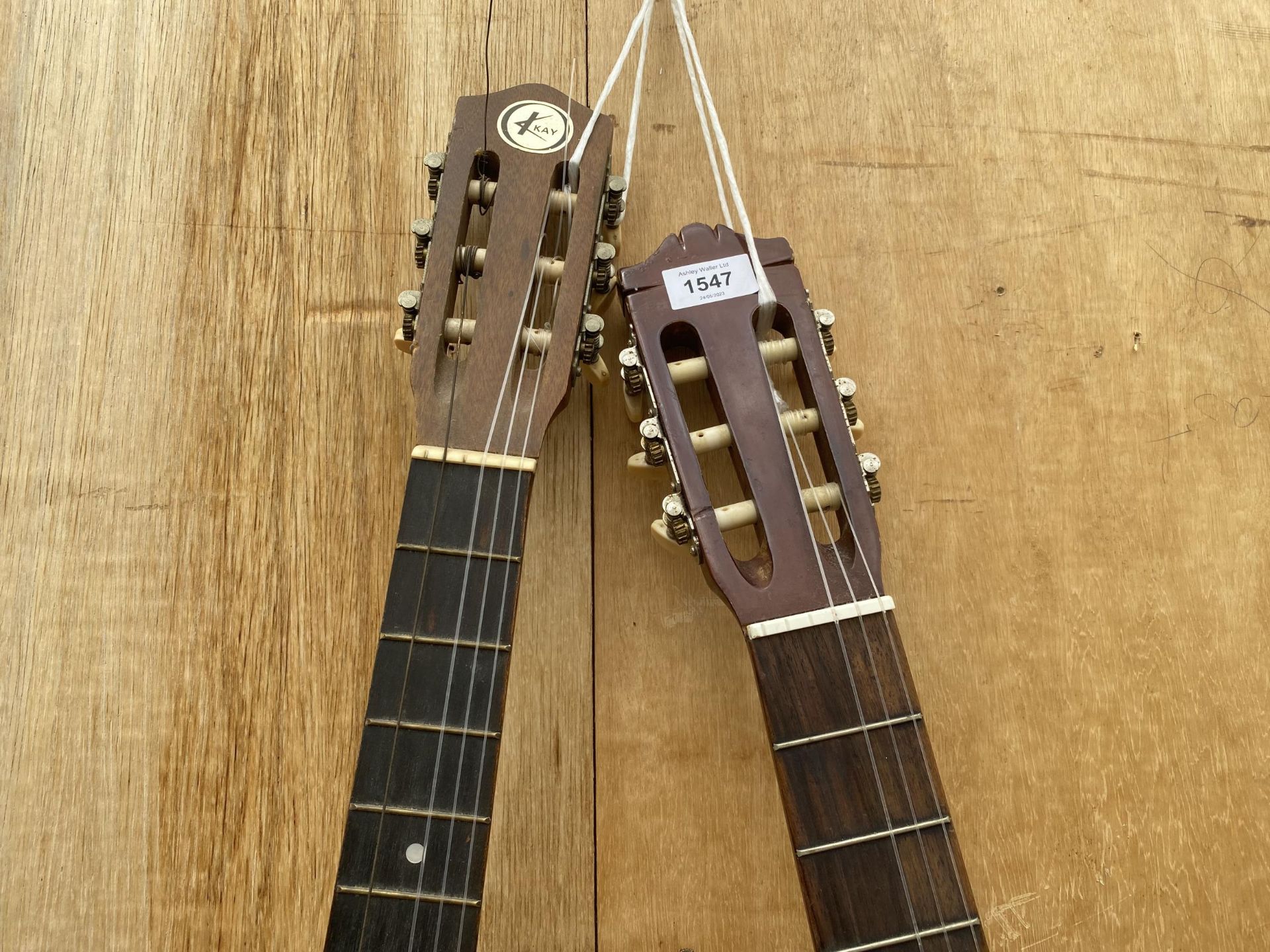 A YAMAHA C-40 ACOUSTIC GUITAR AND A KAY KCL-110 ACOUSTIC GUITAR - Image 3 of 4