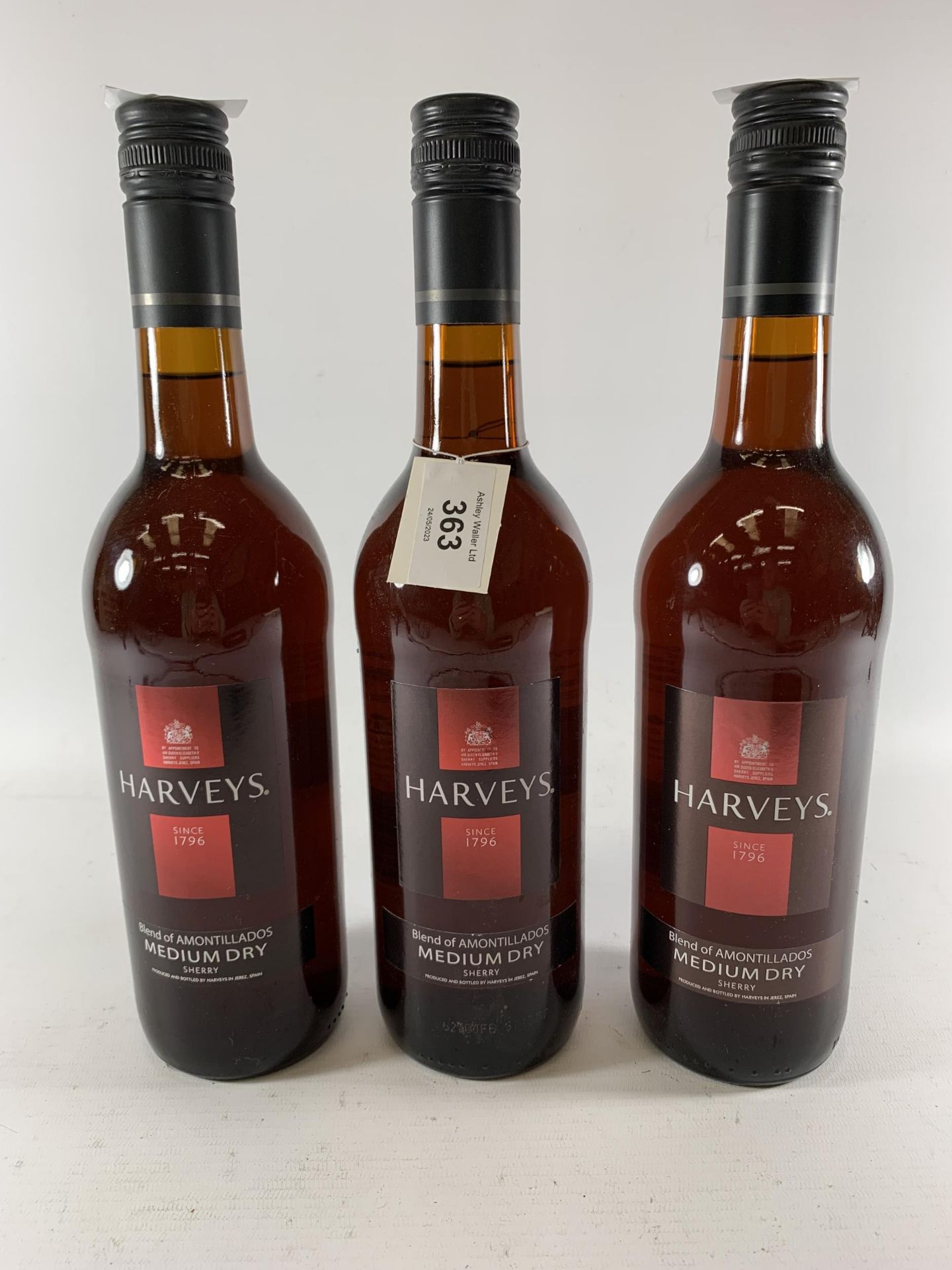 3 X 75CL BOTTLES - HARVEY'S MEDIUM DRY SHERRY