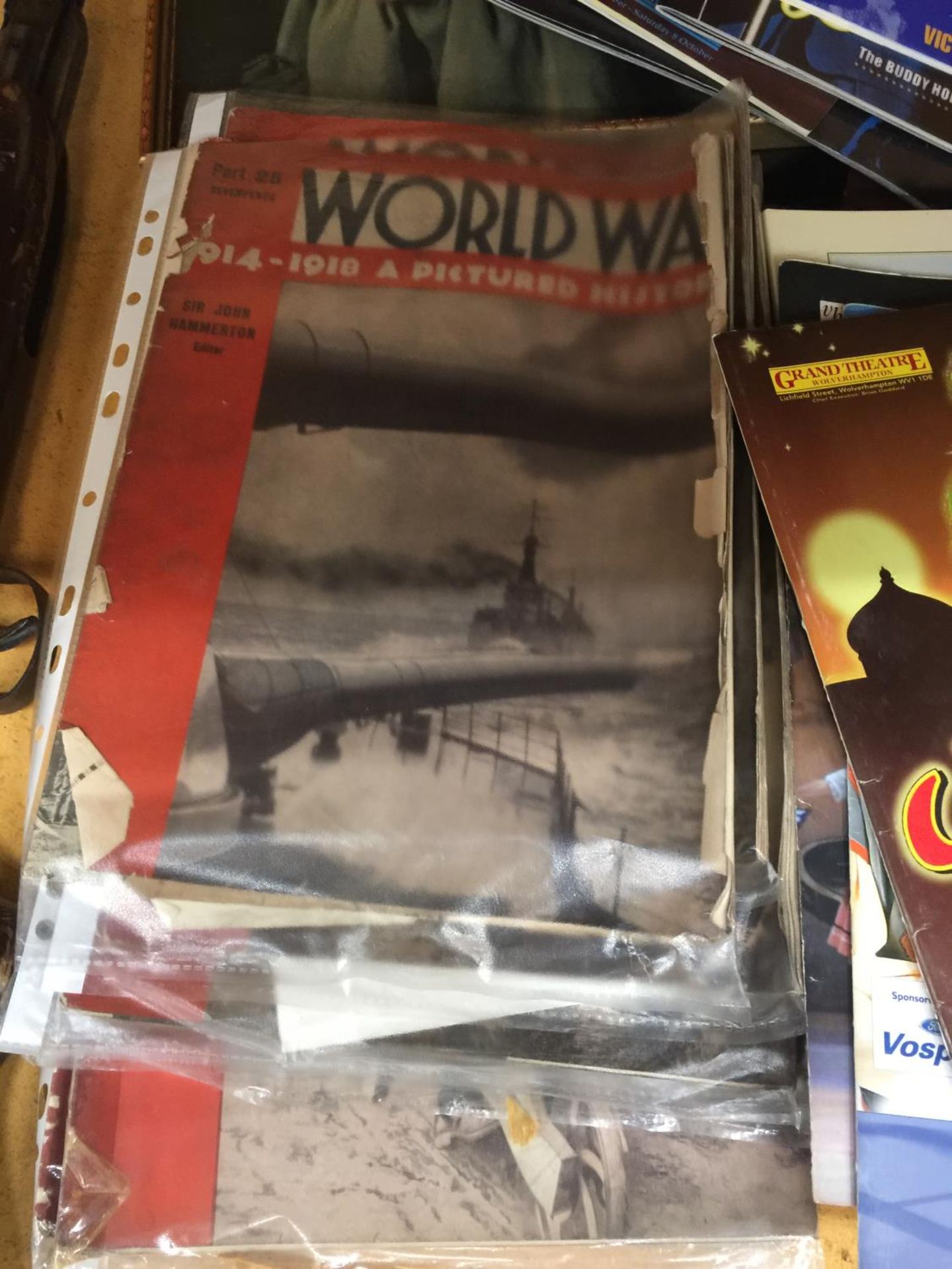 A MIXED GROUP OF MAGAZINES, WORLD WAR MAGAZINES ETC - Image 2 of 5