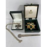 * A BOXED BREAST BADGE FOR A KNIGHT OF THE ORDER OF LAZARUS OF JERUSALEM, WHITE METAL NECK CHAIN AND