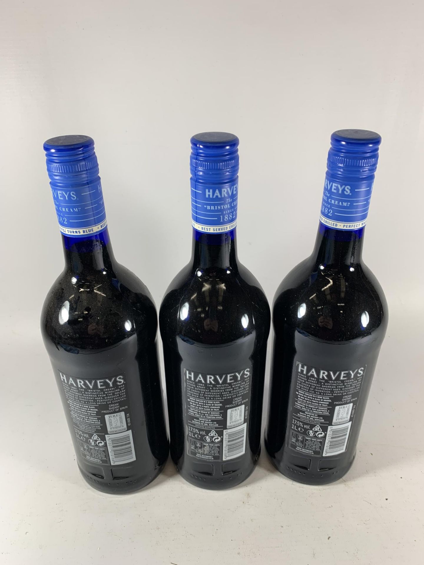 3 X 1L BOTTLES - HARVEY'S SOLERA SHERRY BRISTOL CREAM - Image 3 of 3