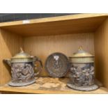A GROUP OF THREE VINTAGE BI-METAL ITEMS - BRASS AND COPPER JUG WITH MATCHING LIDDED BARREL AND