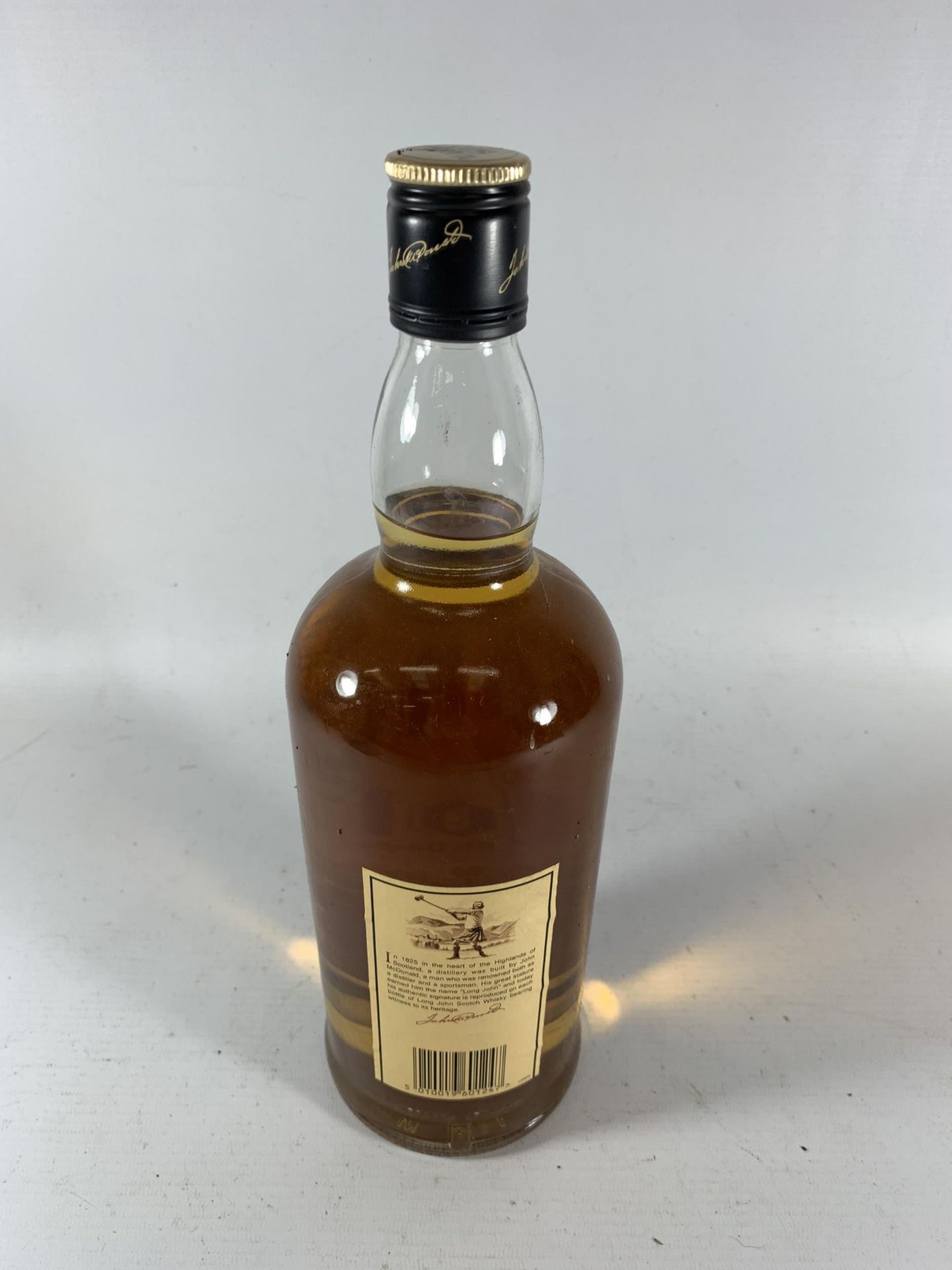 1 X 1L BOTTLE - LONG JOHN MCDONALD SPECIAL RESERVE FINEST SCOTCH WHISKY - Image 3 of 3