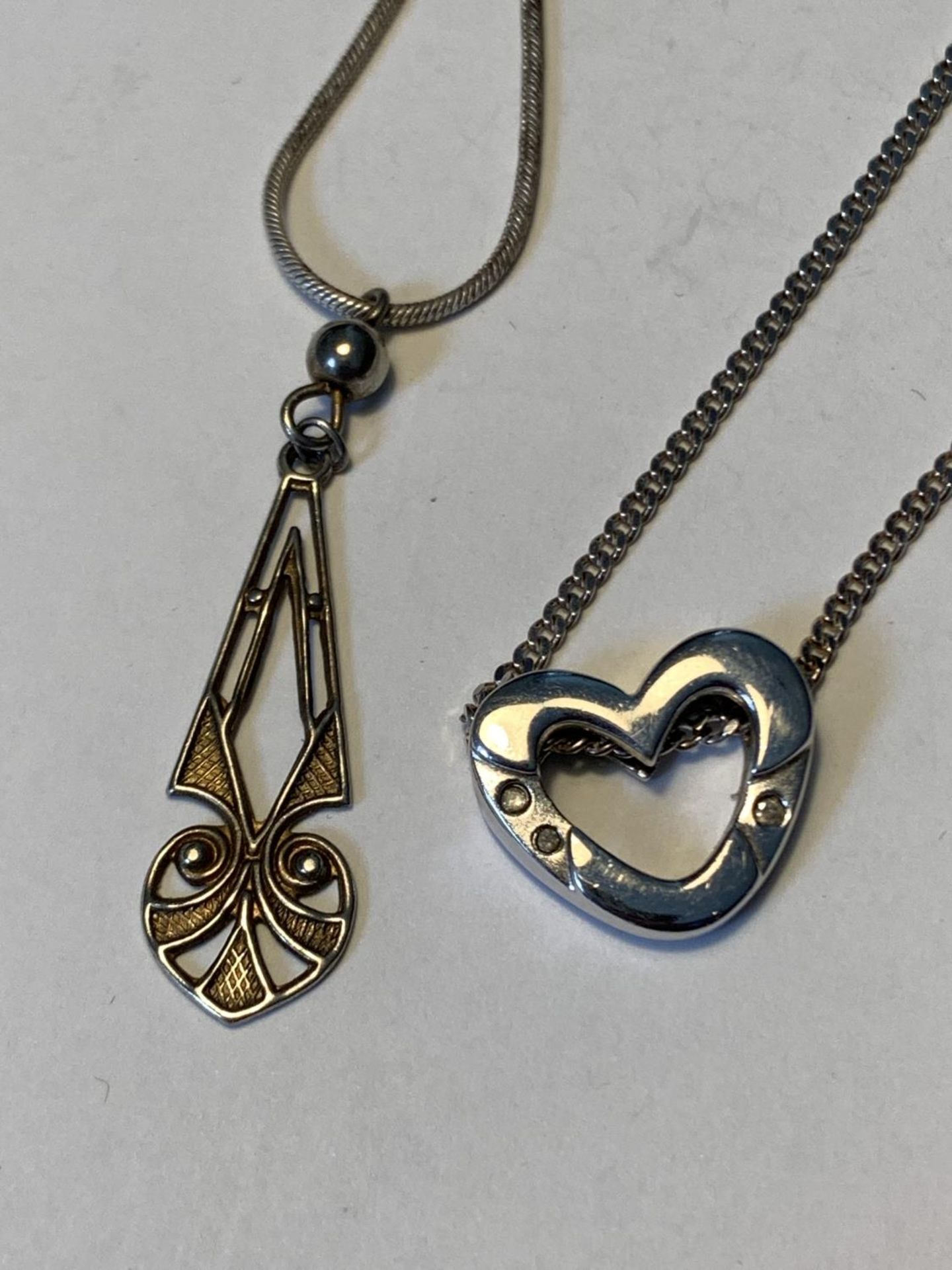 TWO SILVER NECKLACES WITH PENDANTS - Image 3 of 3